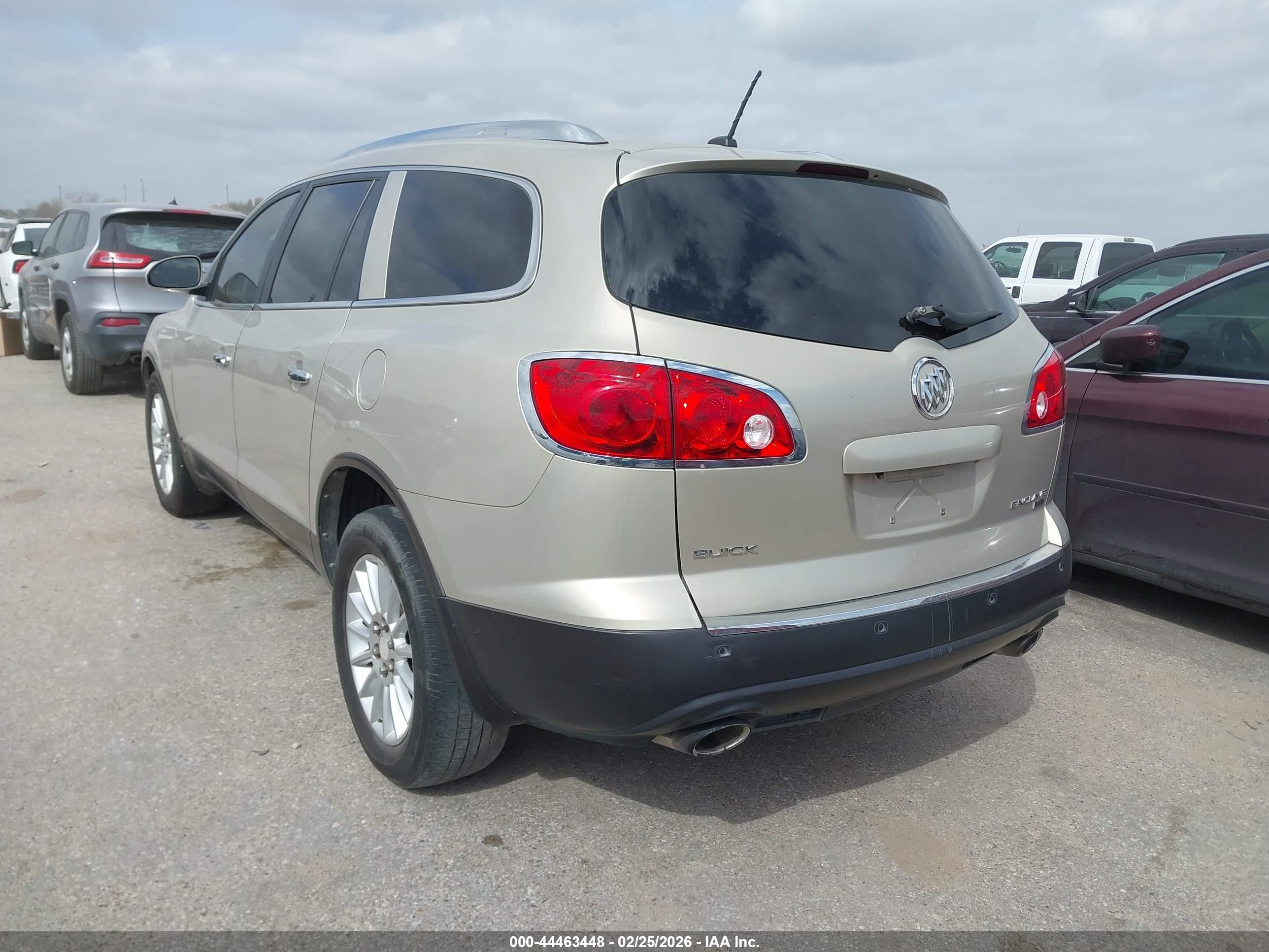 BUICK ENCLAVE image 3