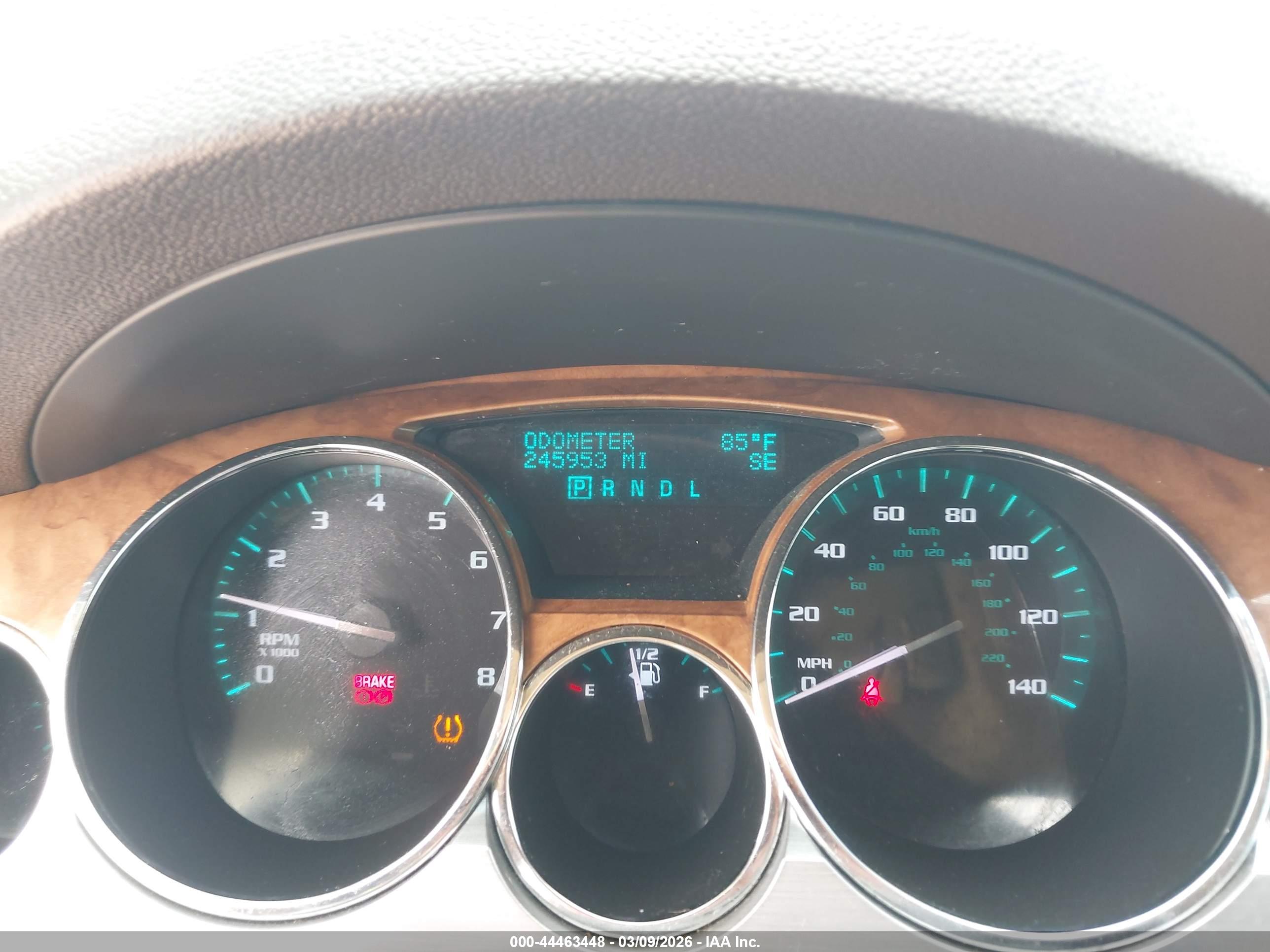 BUICK ENCLAVE image 7