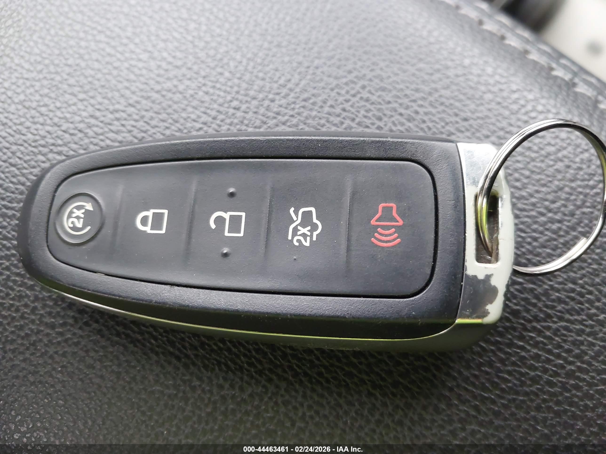 FORD ESCAPE image 11