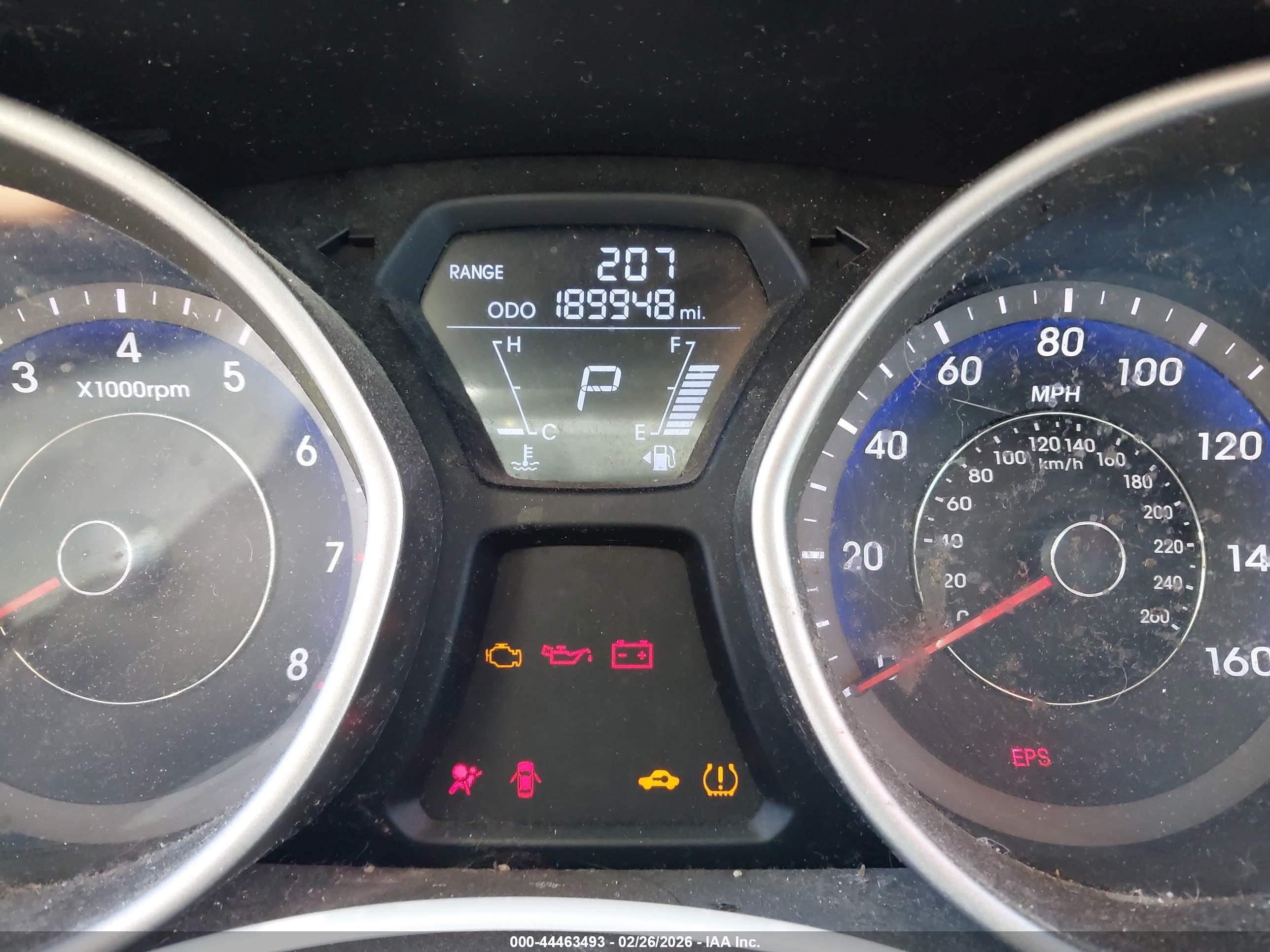 HYUNDAI ELANTRA image 7
