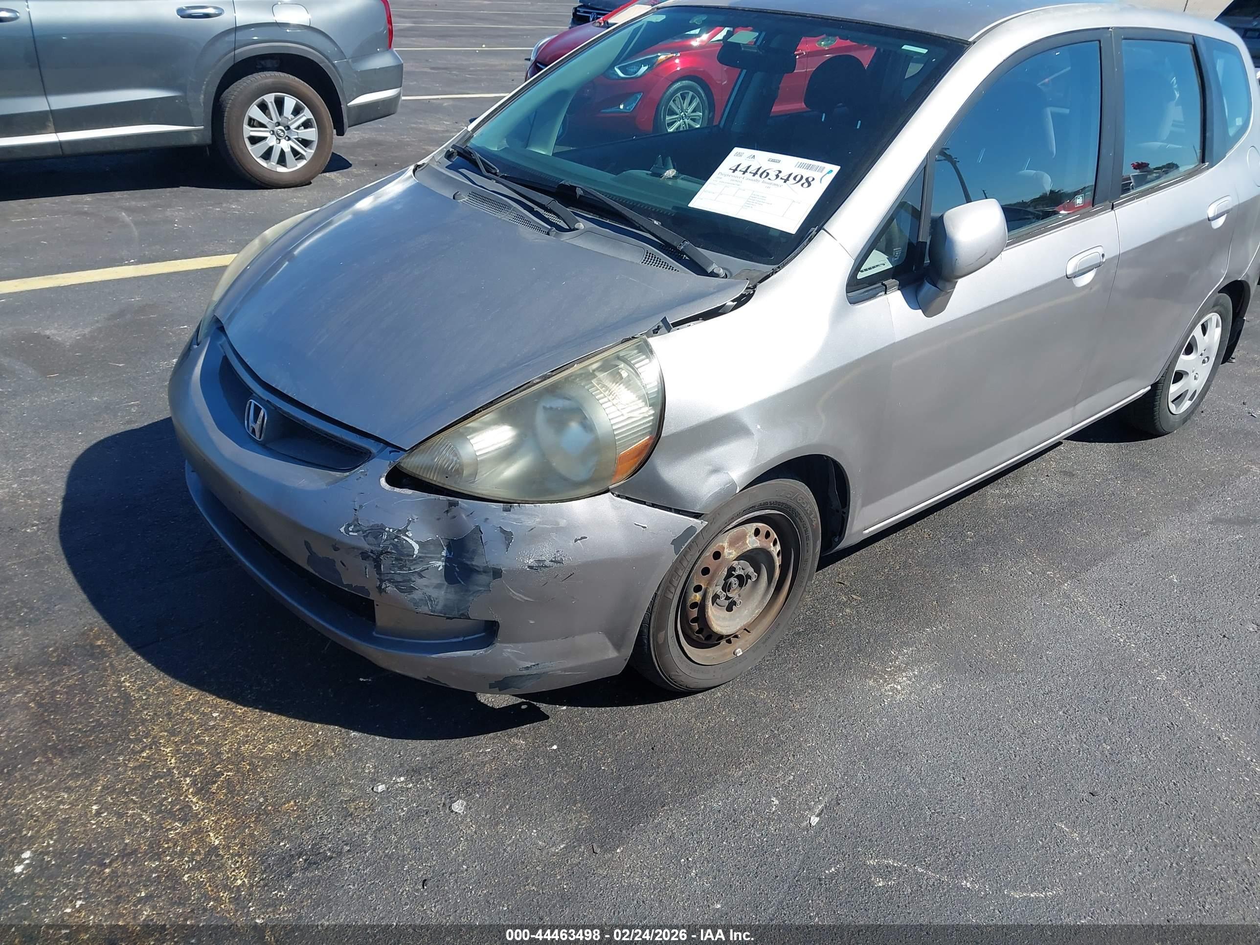 HONDA FIT image 6