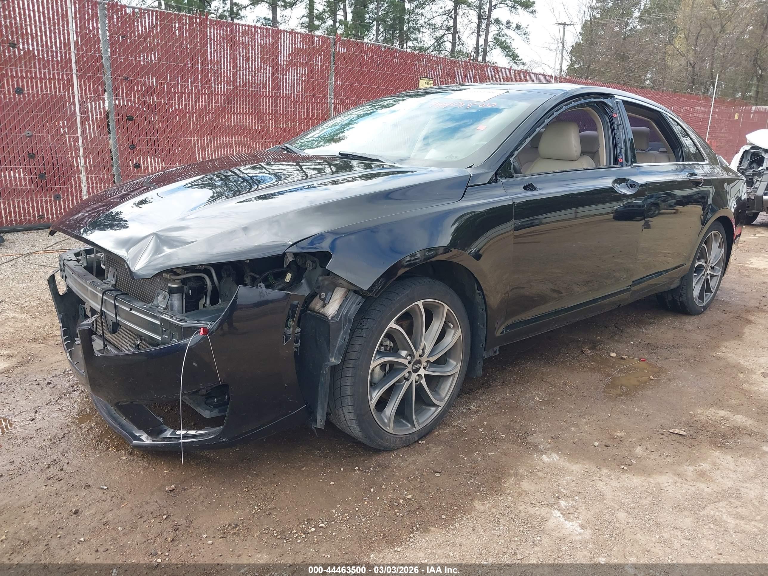 LINCOLN MKZ image 2