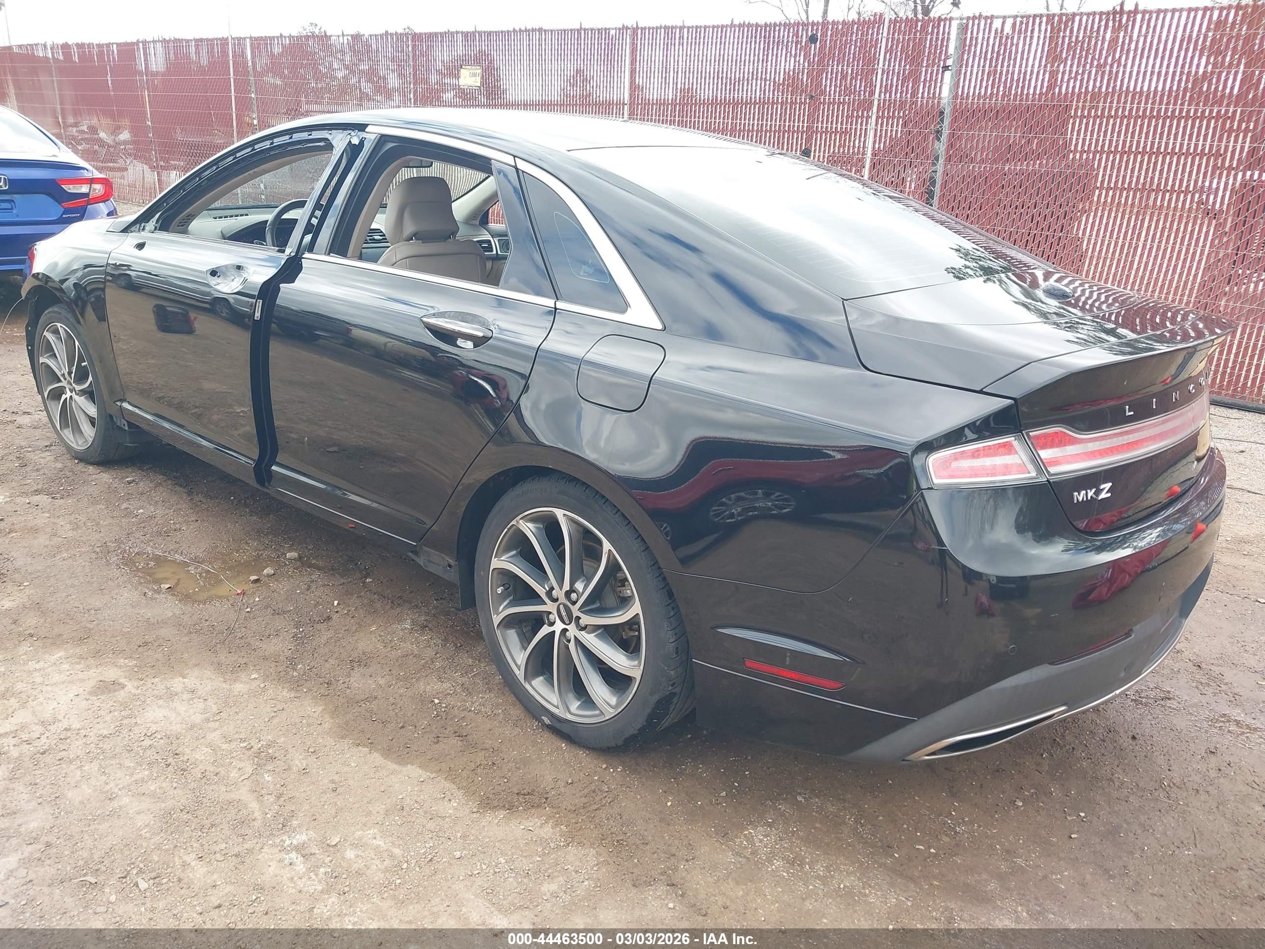 LINCOLN MKZ image 3