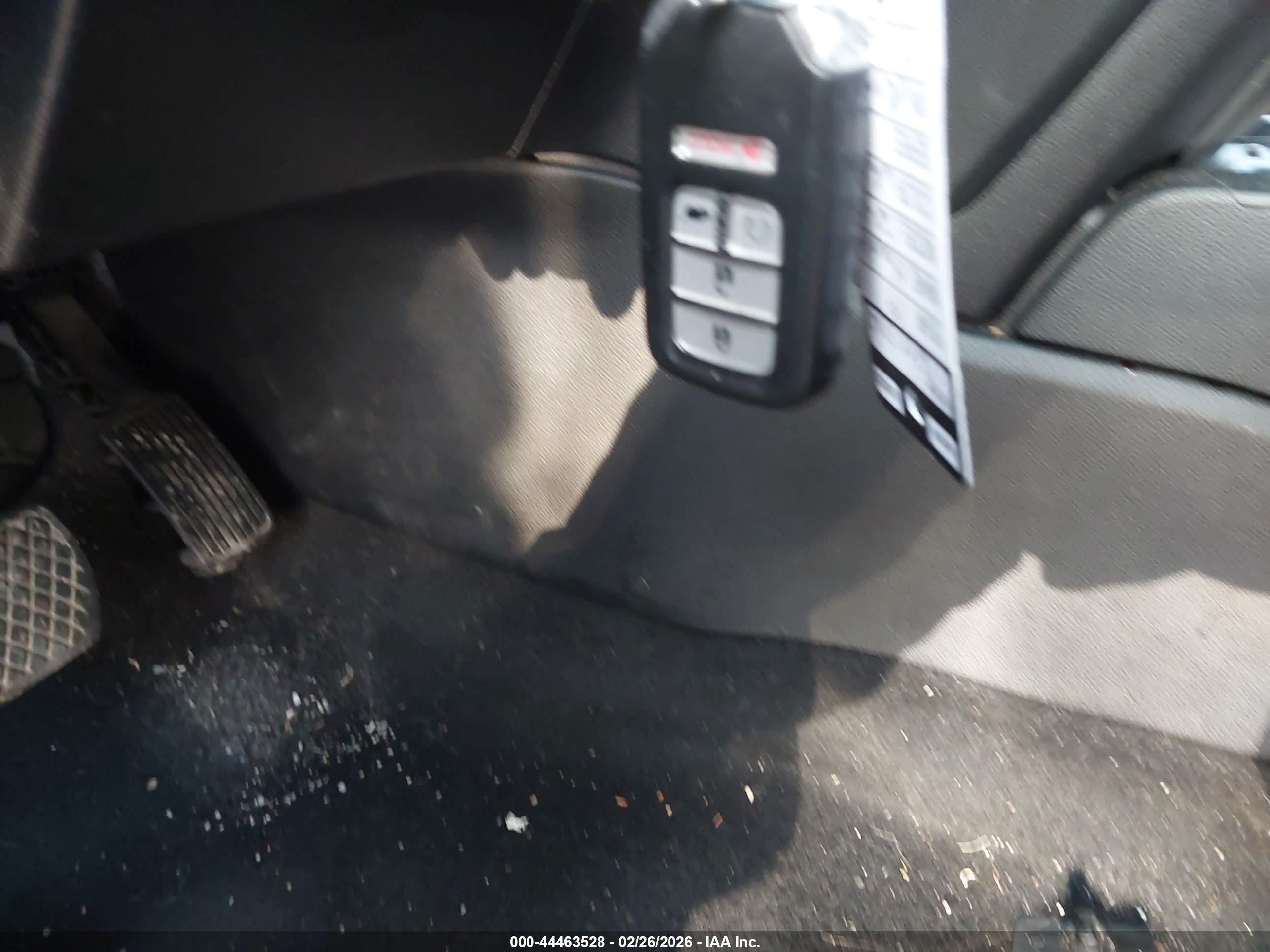HONDA CR-V image 11