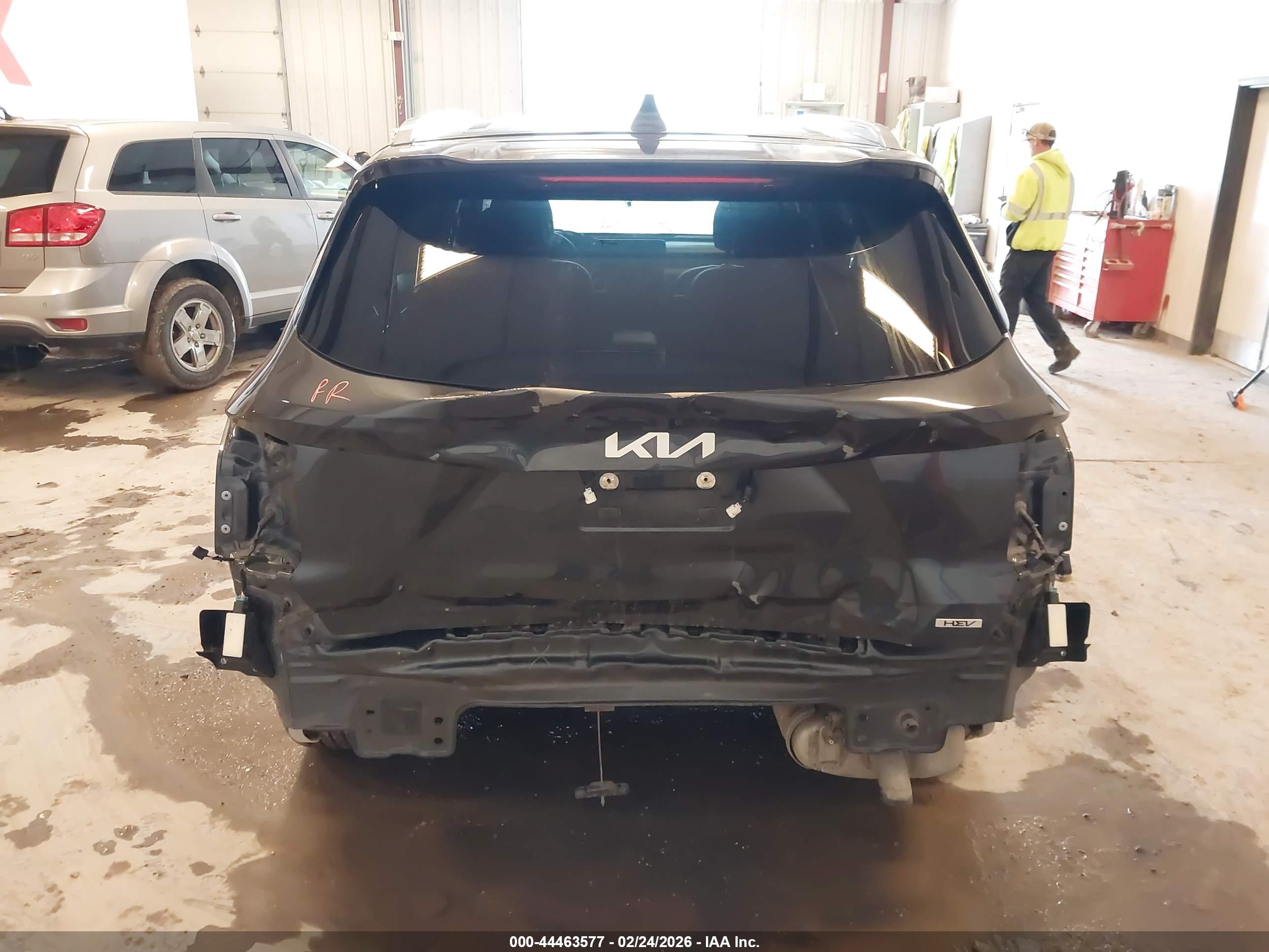 KIA SORENTO image 6