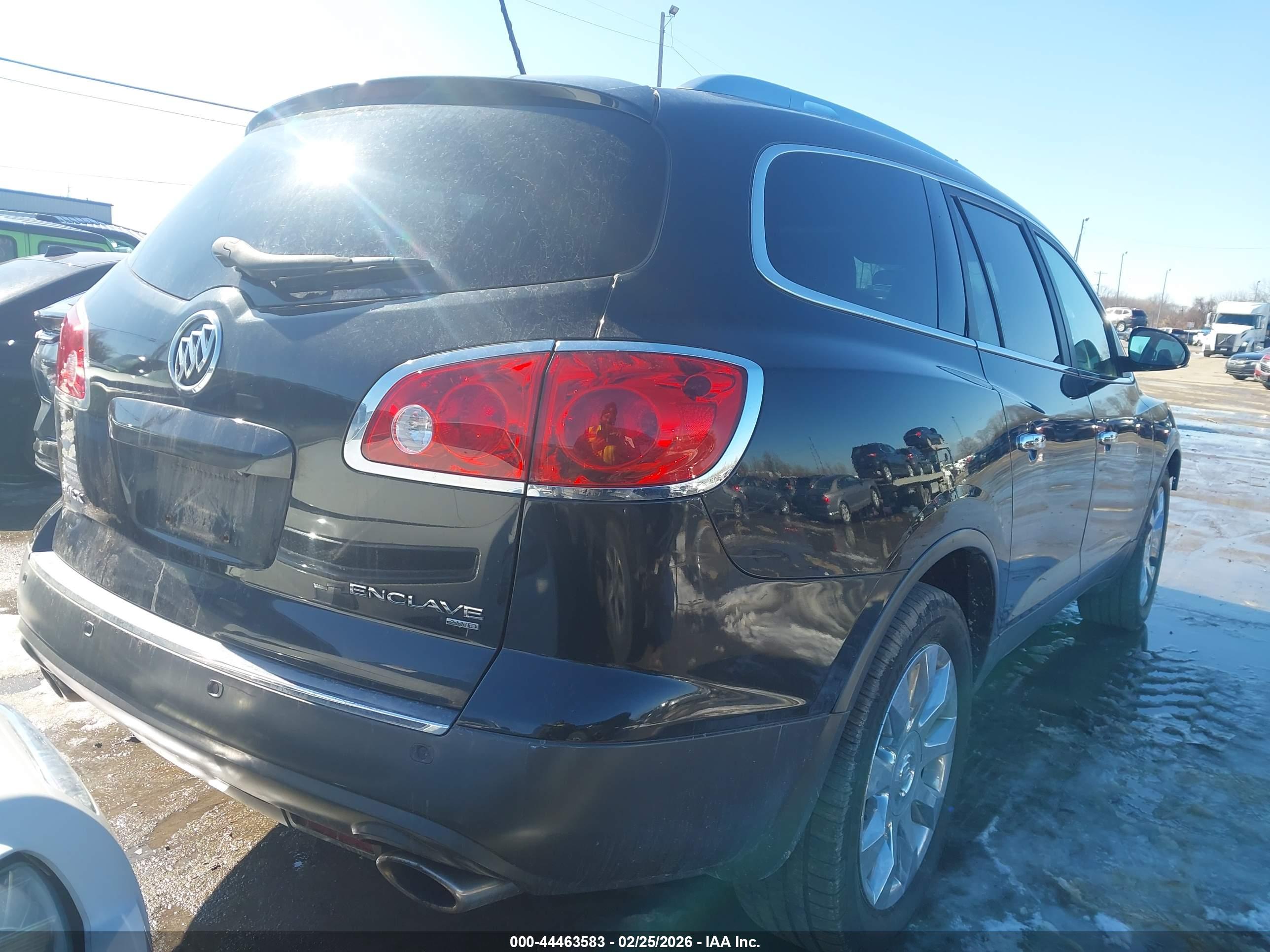 BUICK ENCLAVE image 4