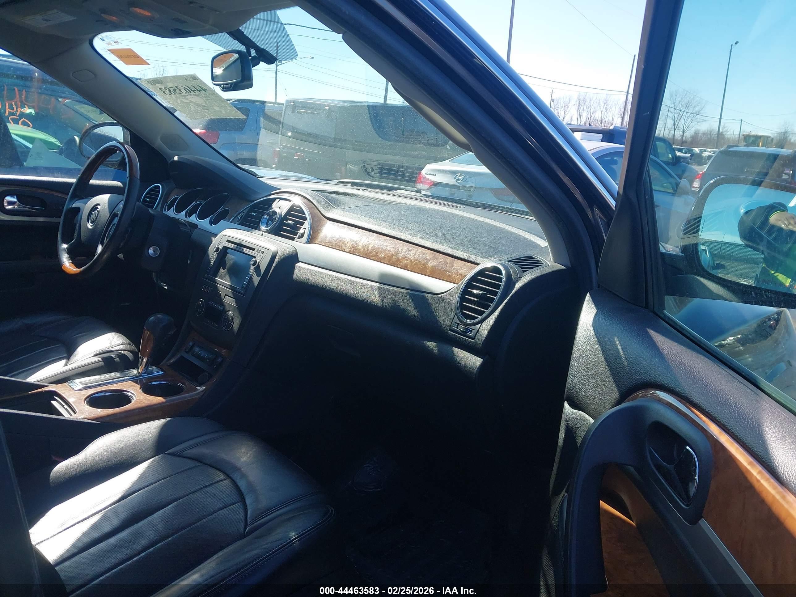BUICK ENCLAVE image 5