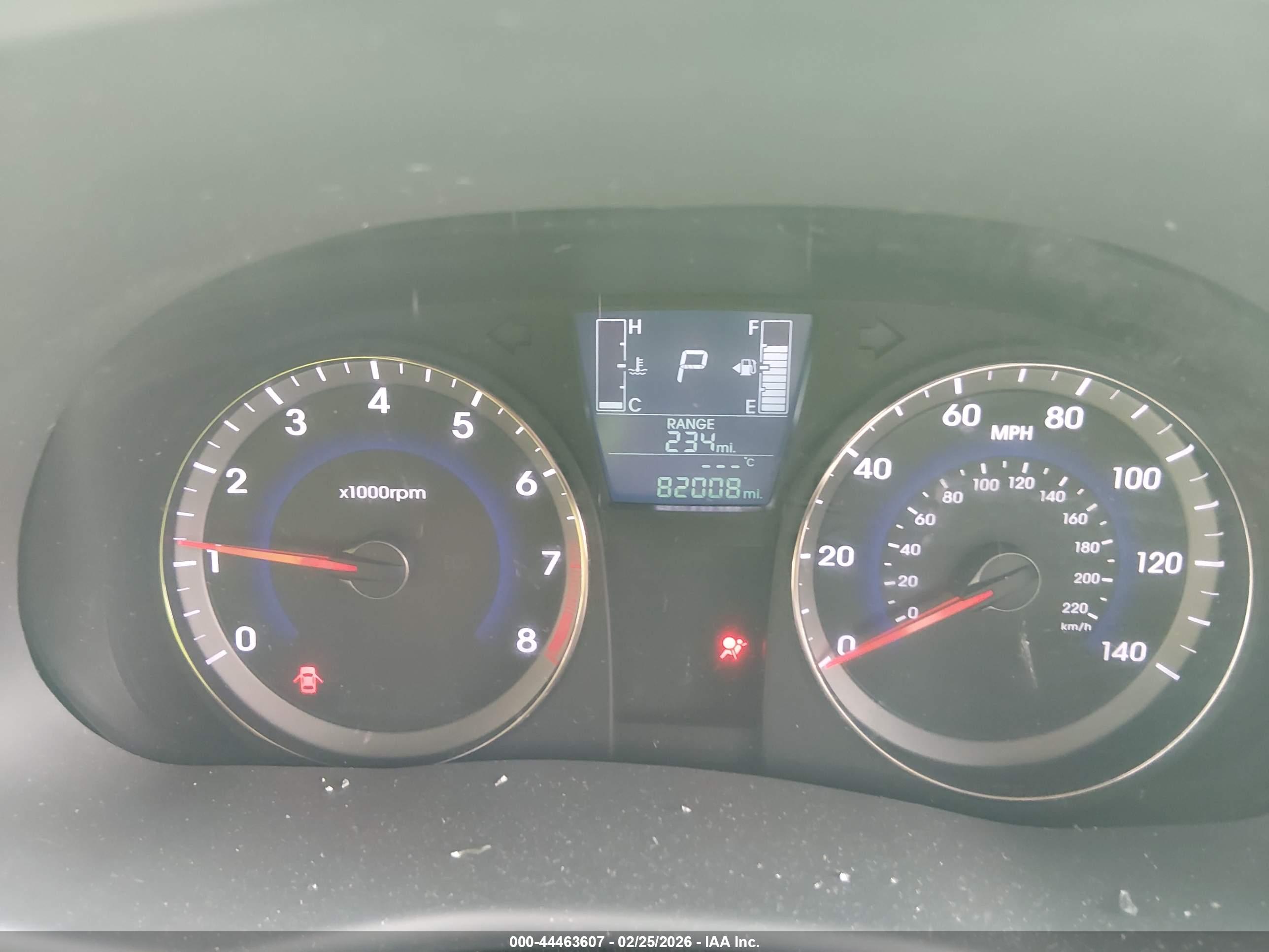 HYUNDAI ACCENT image 7