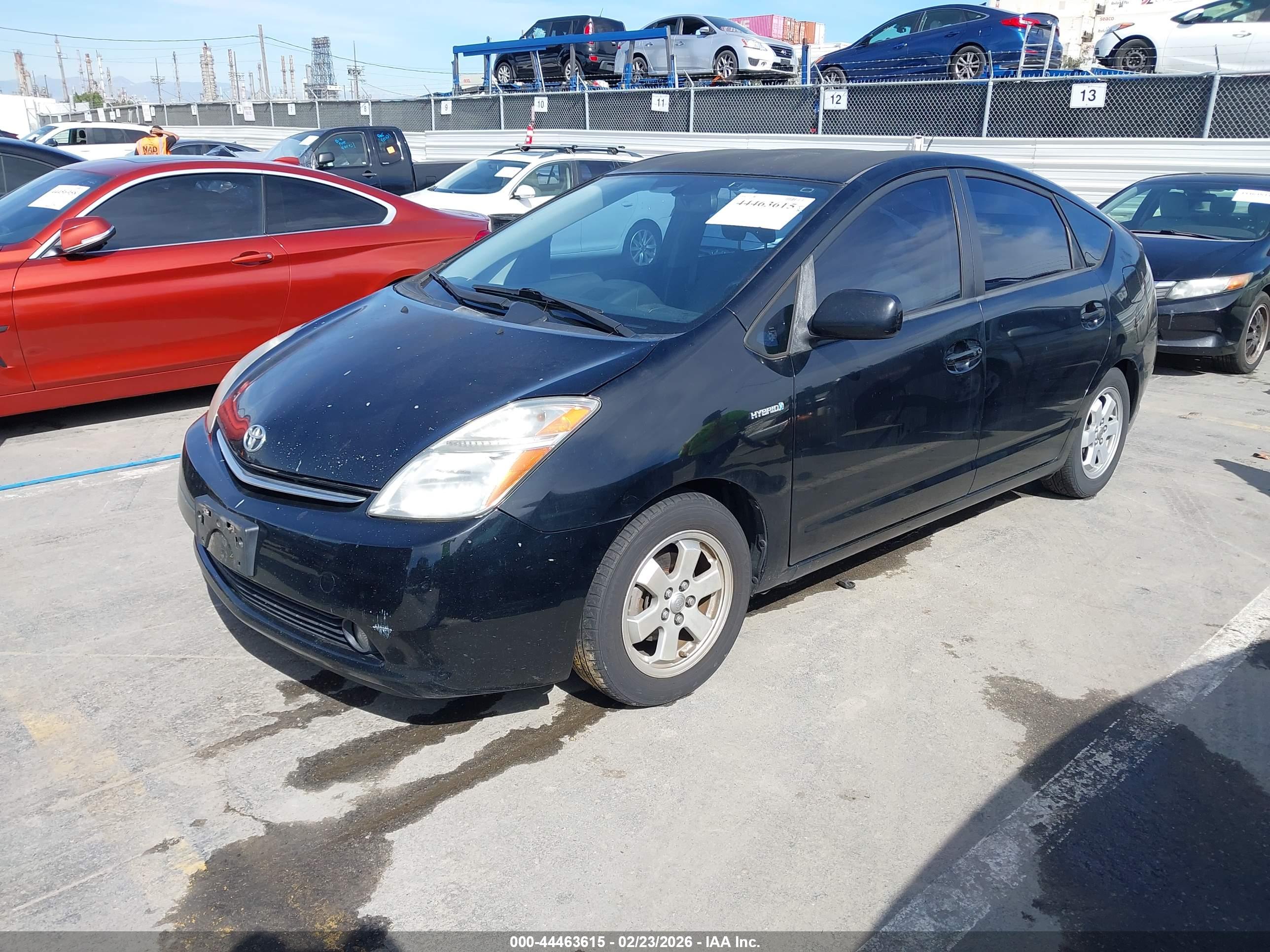 TOYOTA PRIUS image 2