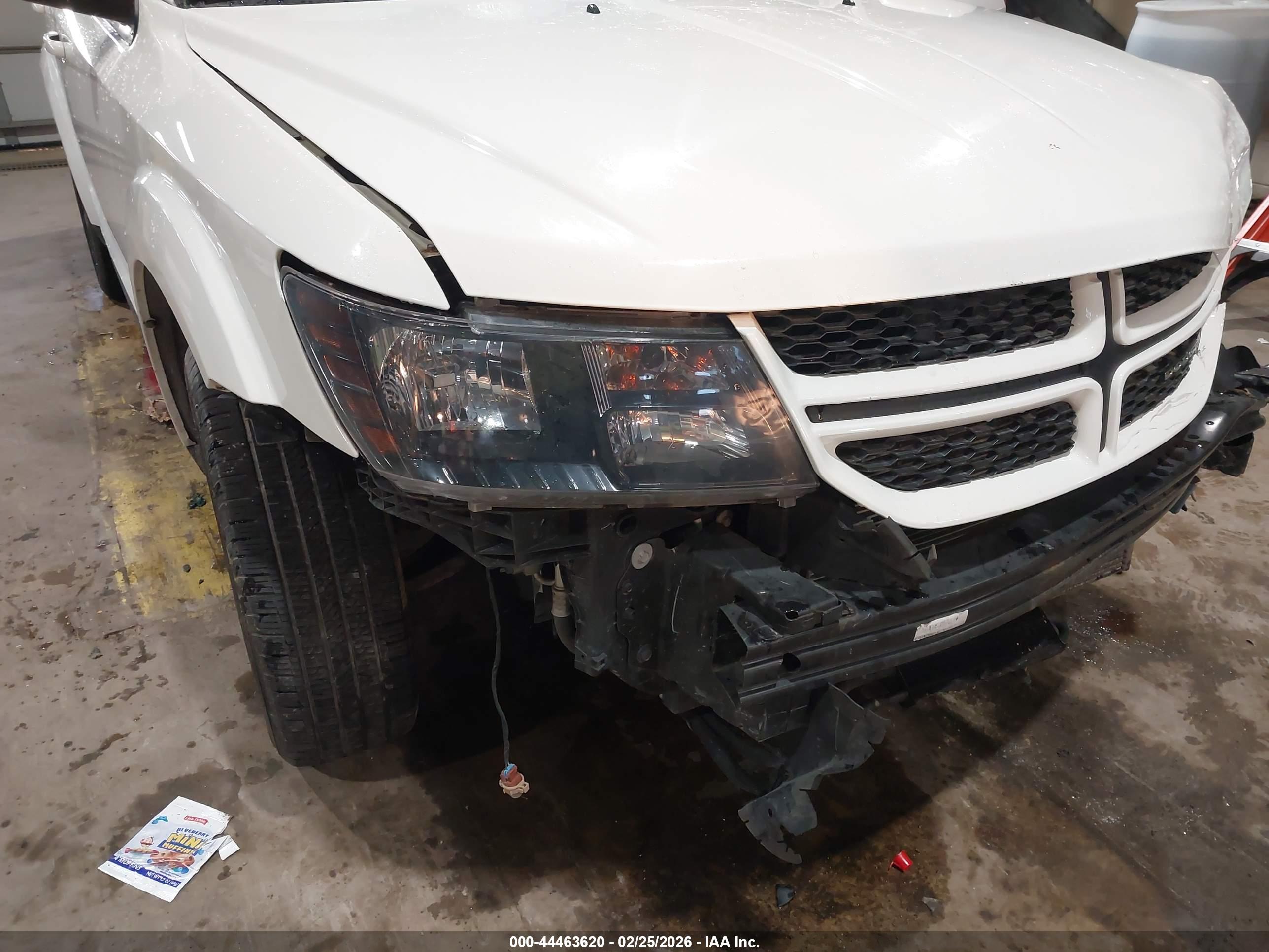 DODGE JOURNEY image 6