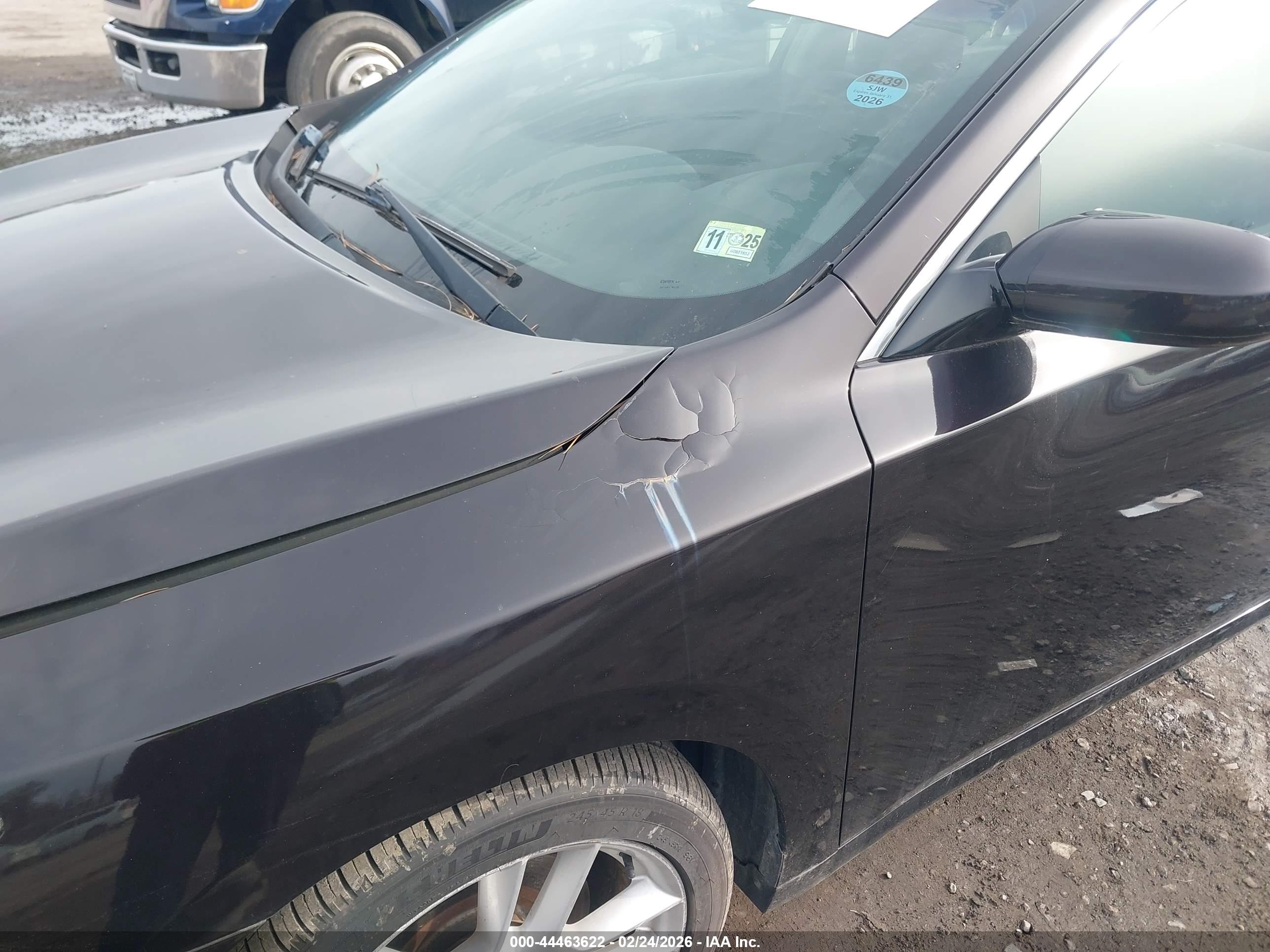 NISSAN MAXIMA image 6