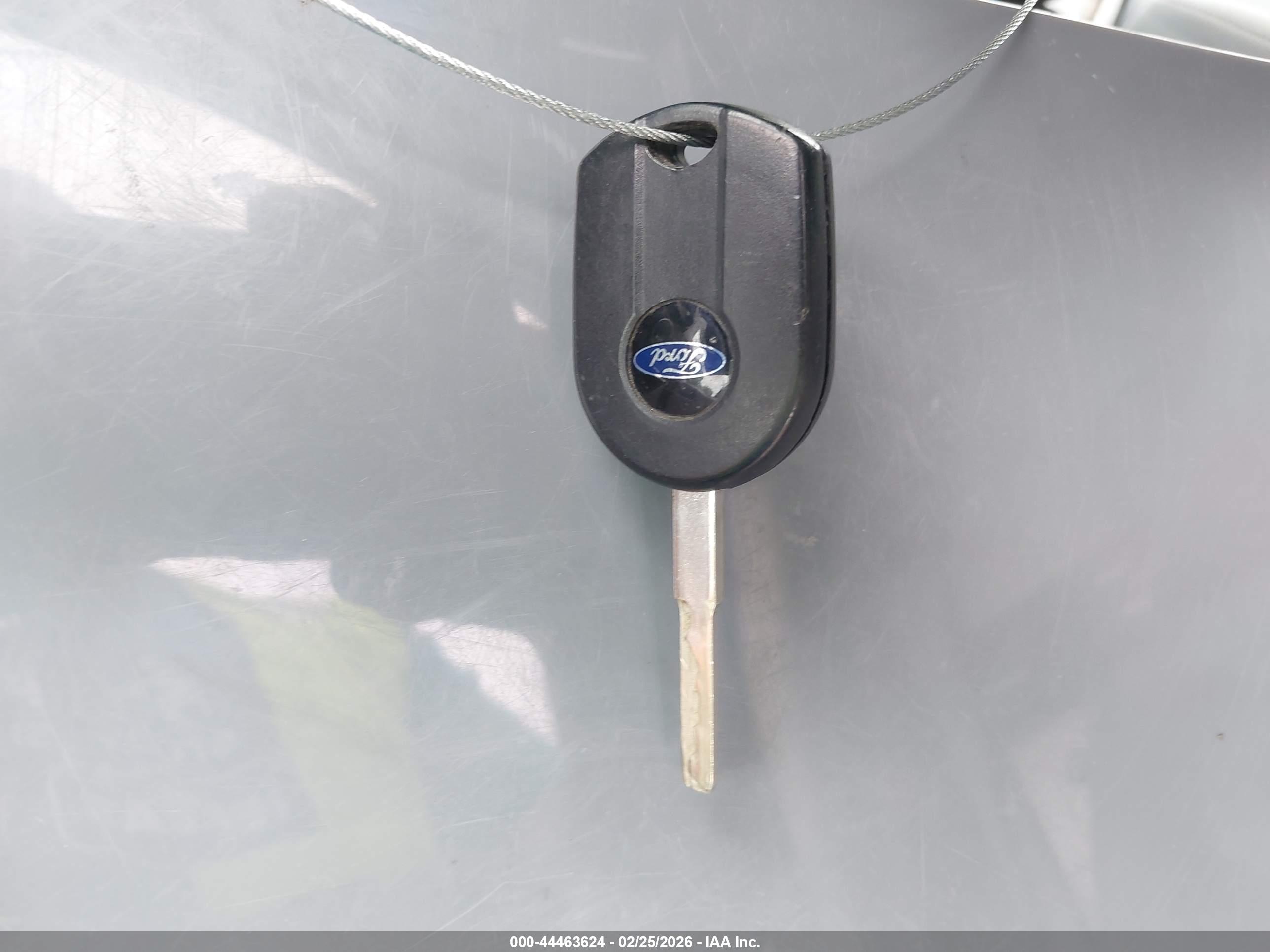 FORD TRANSIT-250 image 11