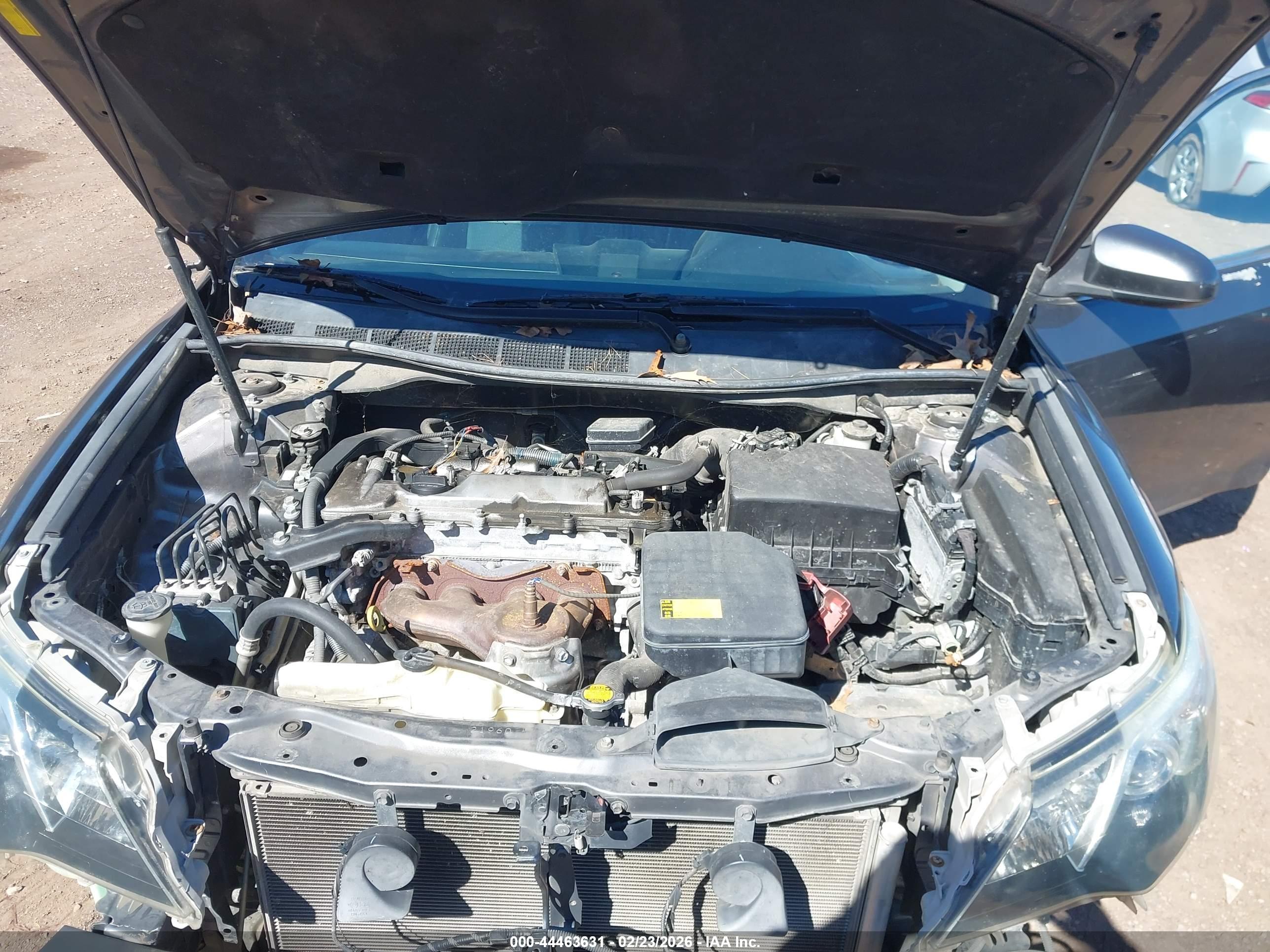 TOYOTA CAMRY image 10