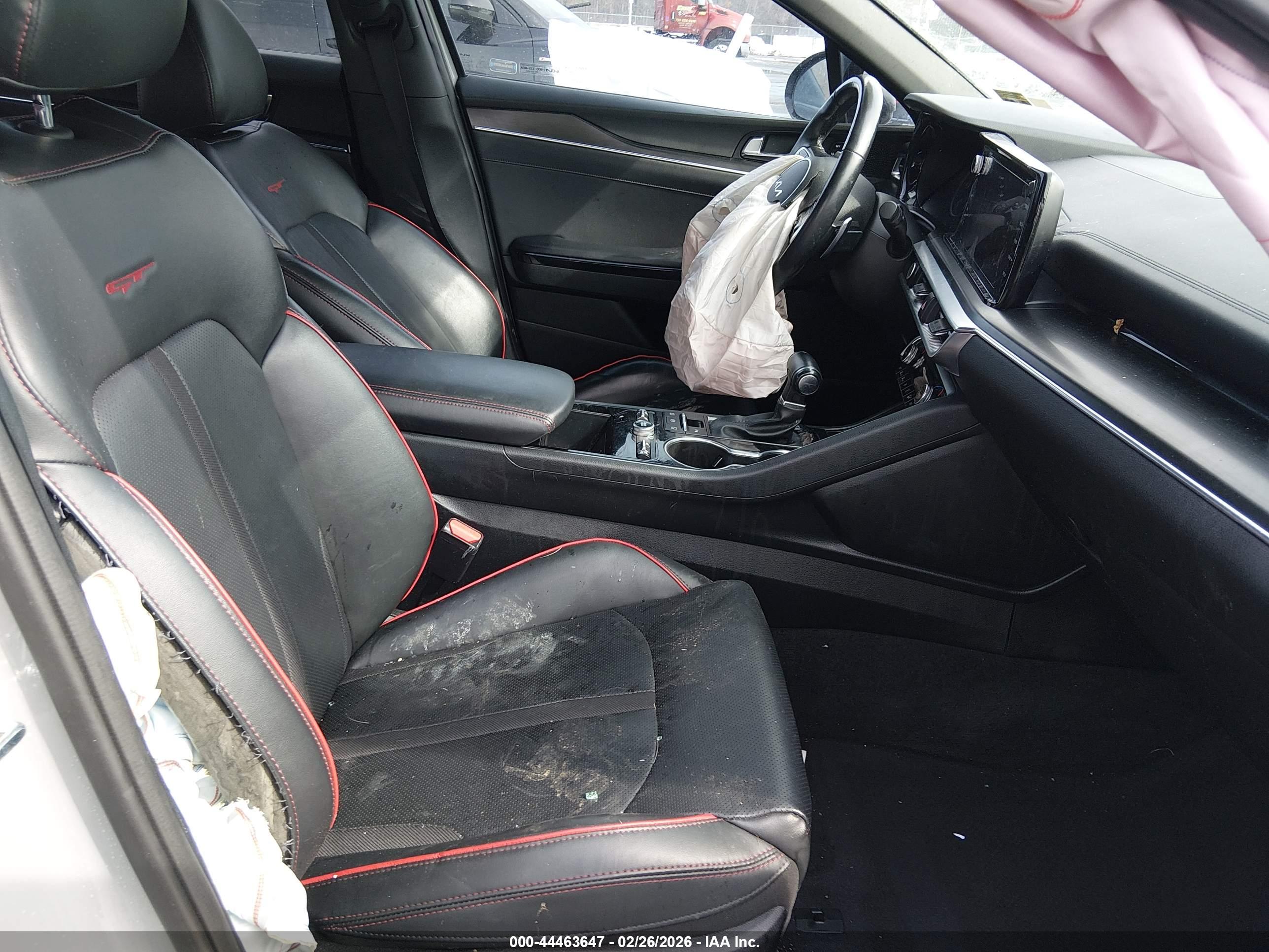 KIA K5 image 5