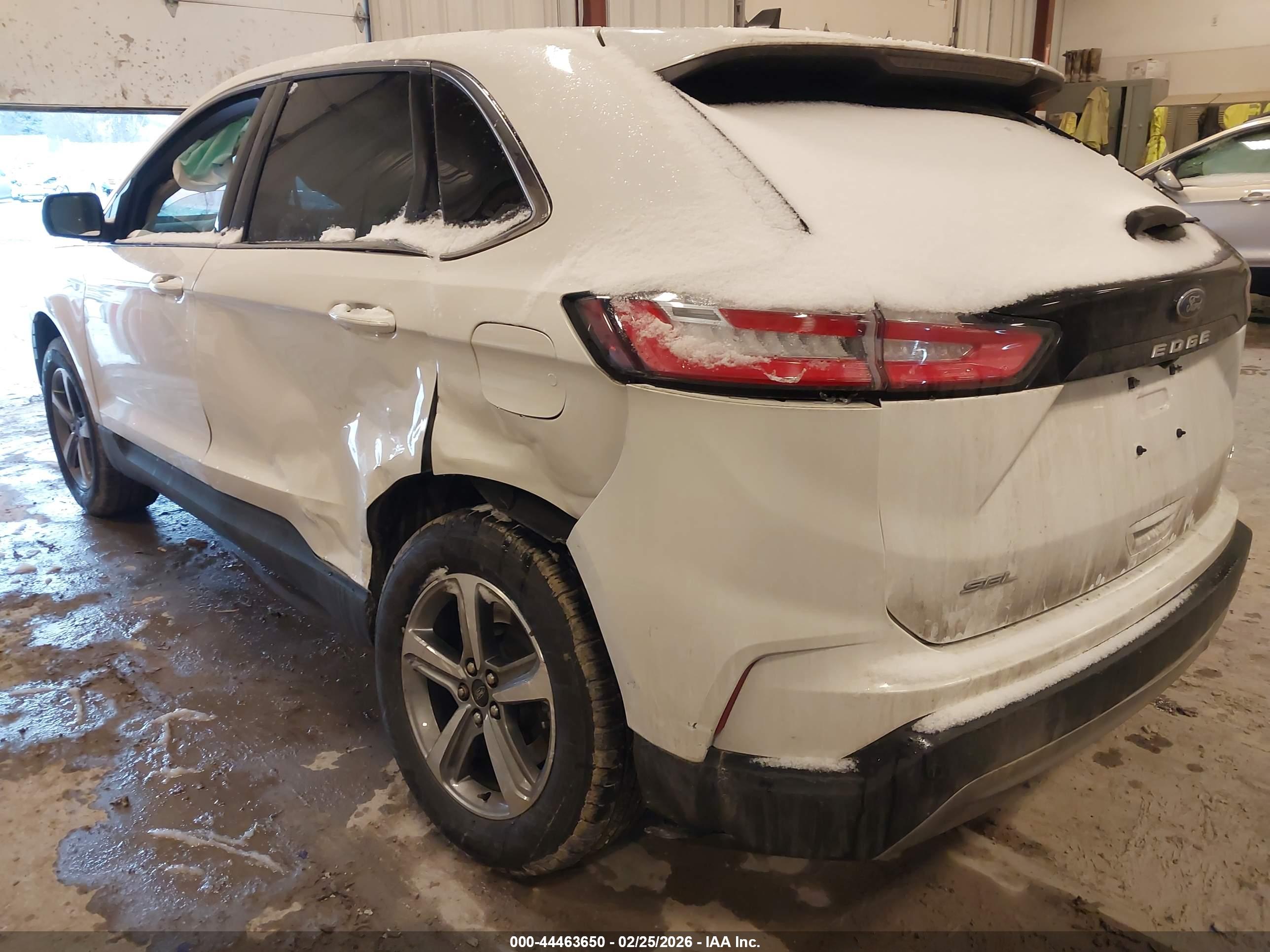FORD EDGE image 3