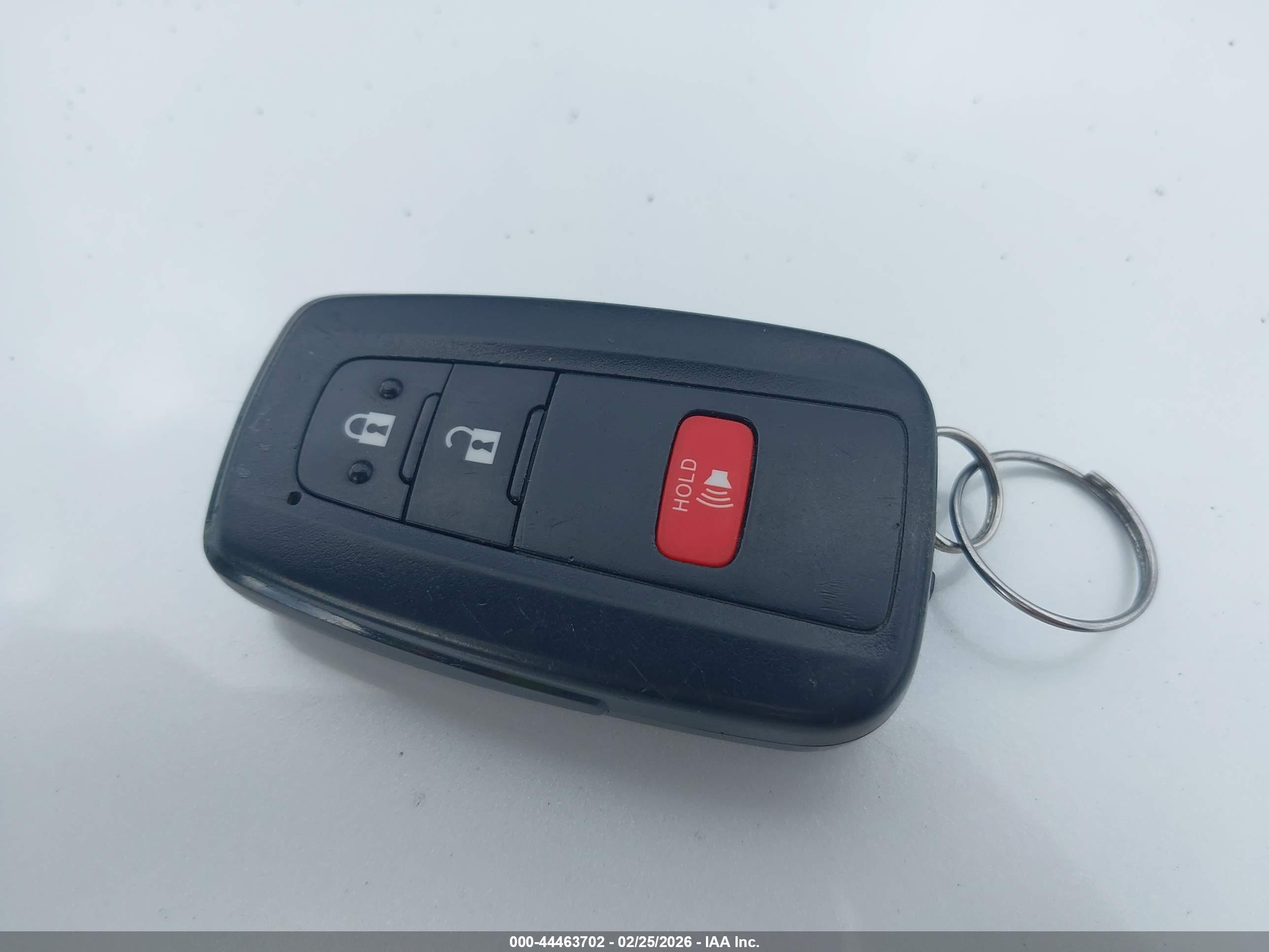 TOYOTA PRIUS image 11