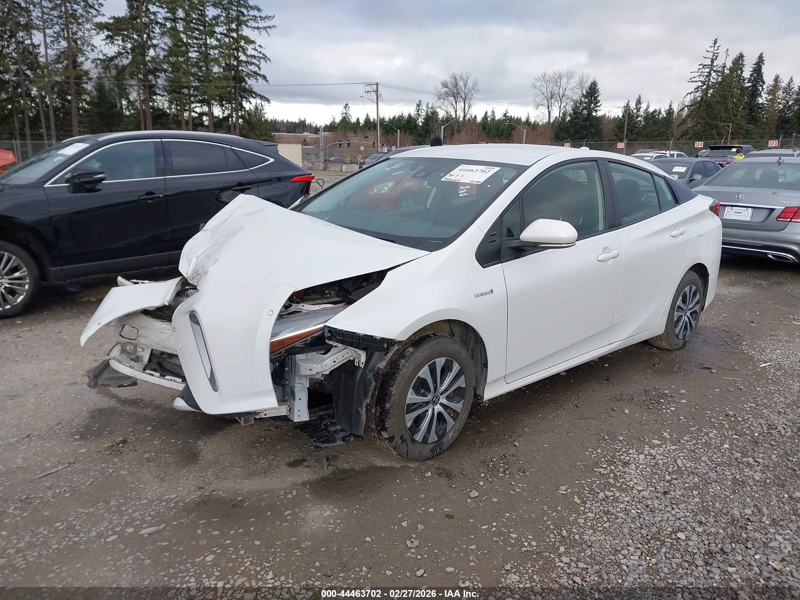 TOYOTA PRIUS image 2