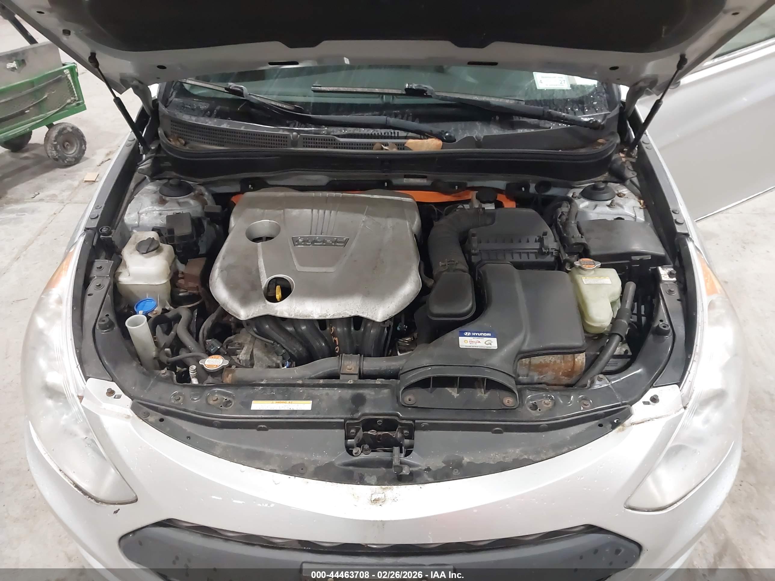 HYUNDAI SONATA image 10