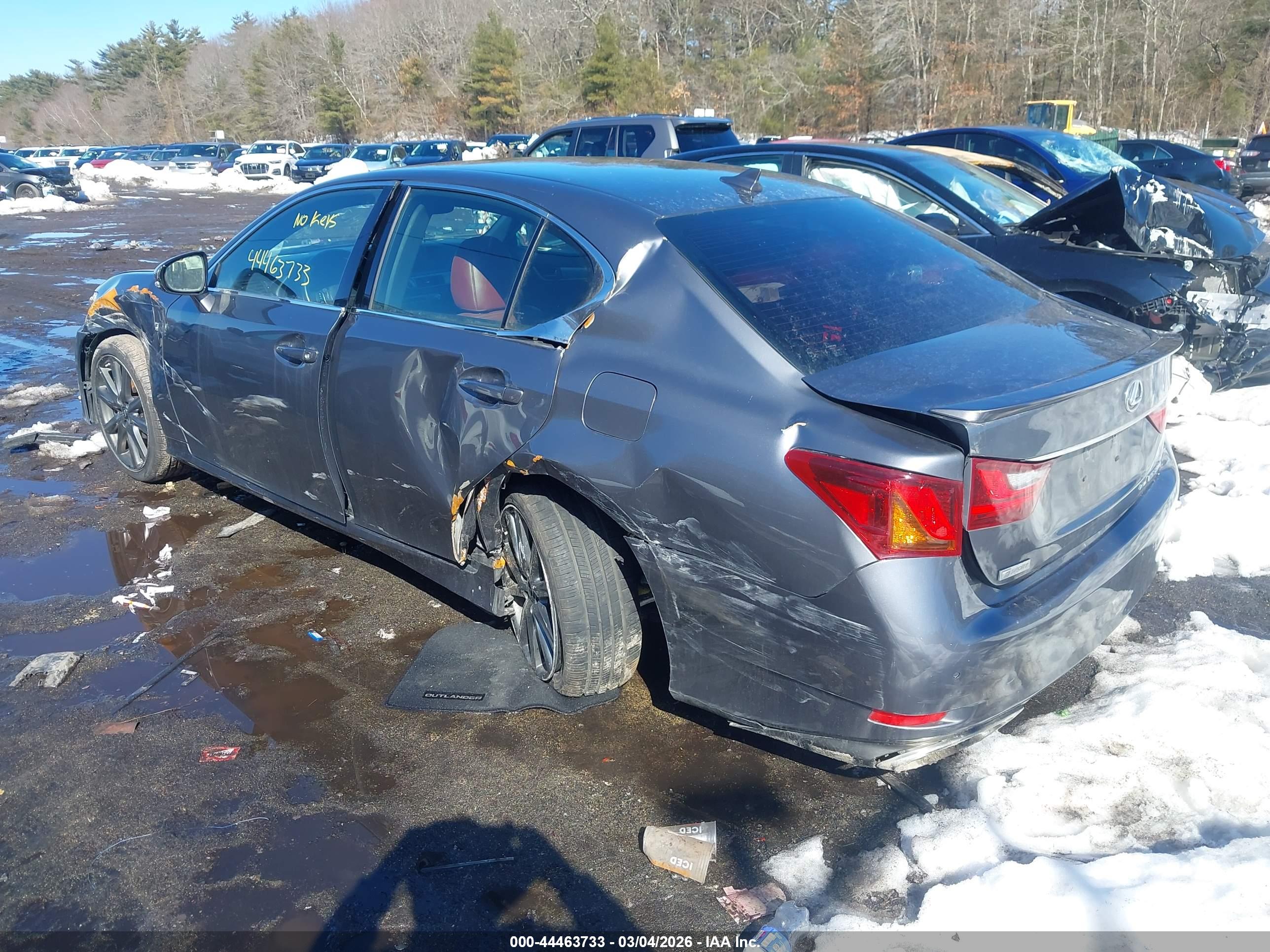 LEXUS GS image 3