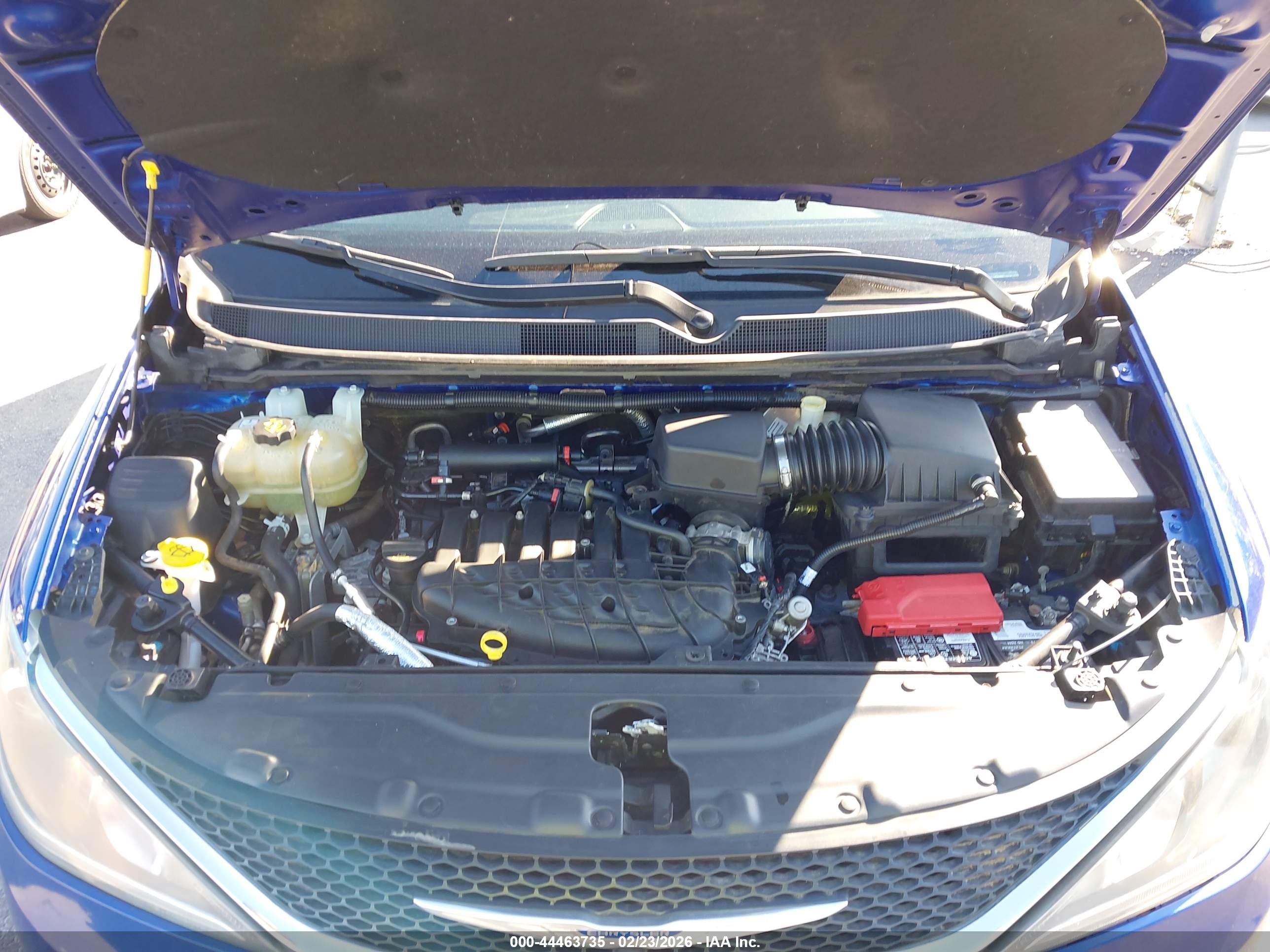 CHRYSLER PACIFICA image 10