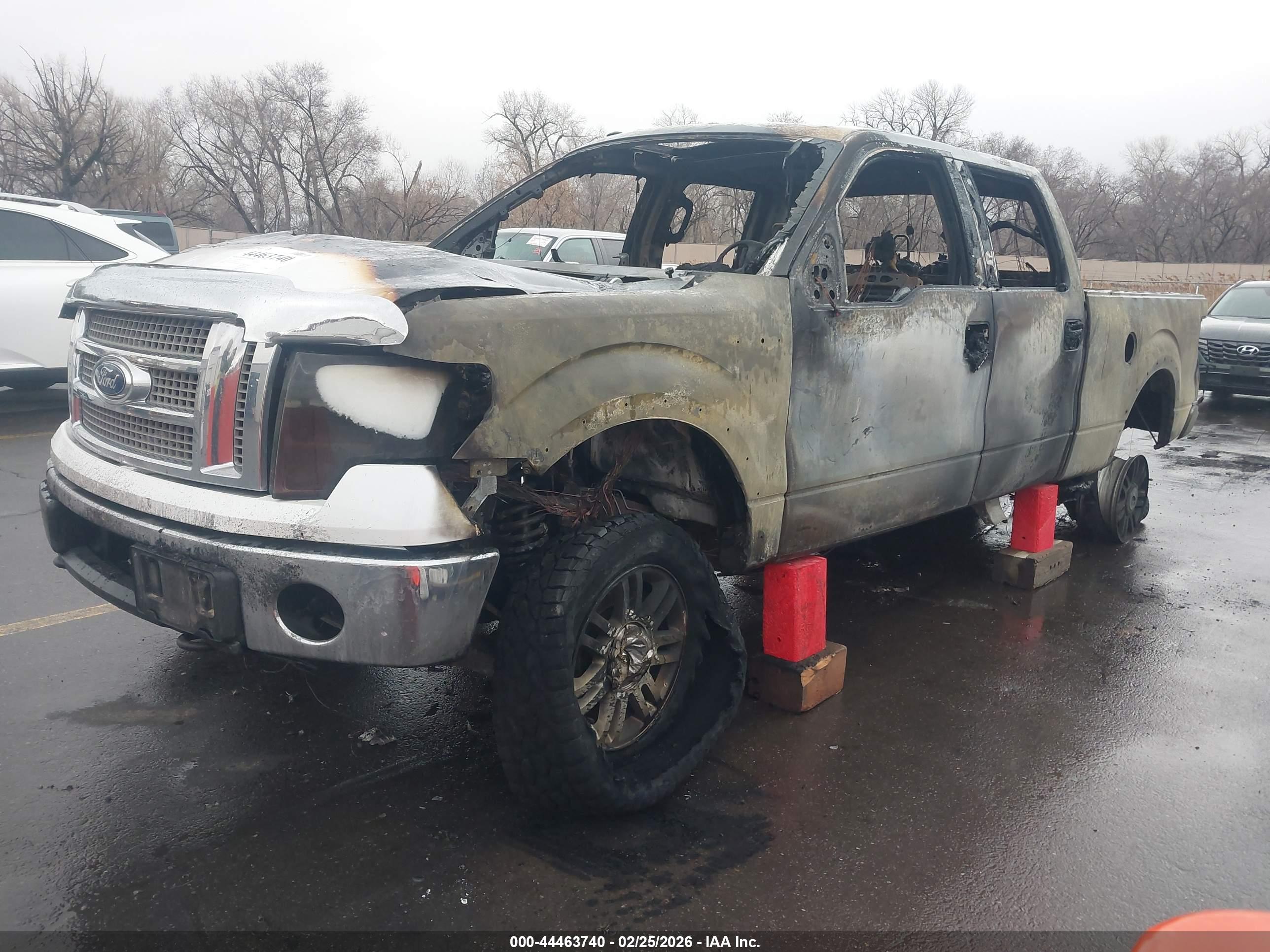 FORD F-150 image 2