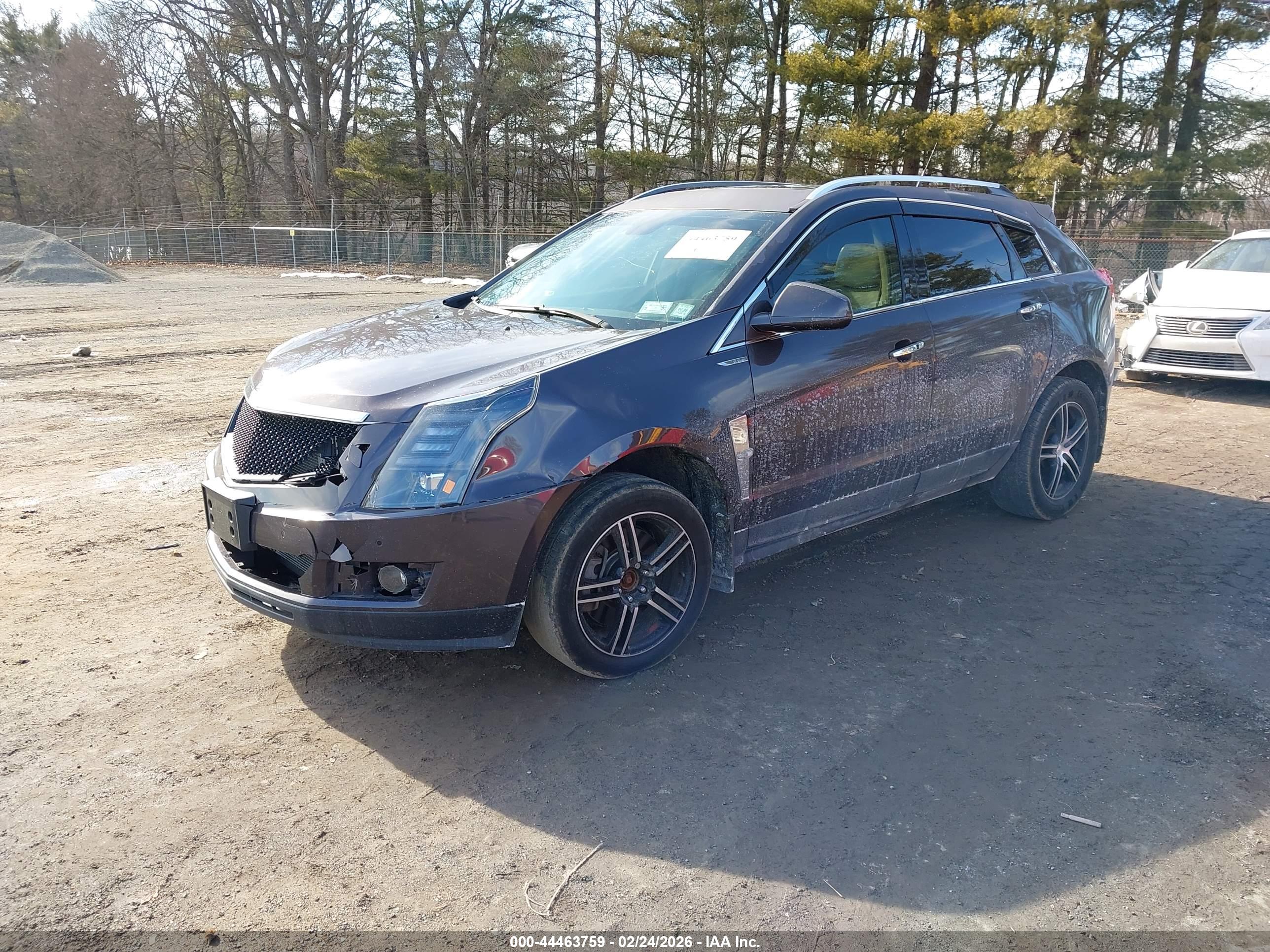CADILLAC SRX image 2