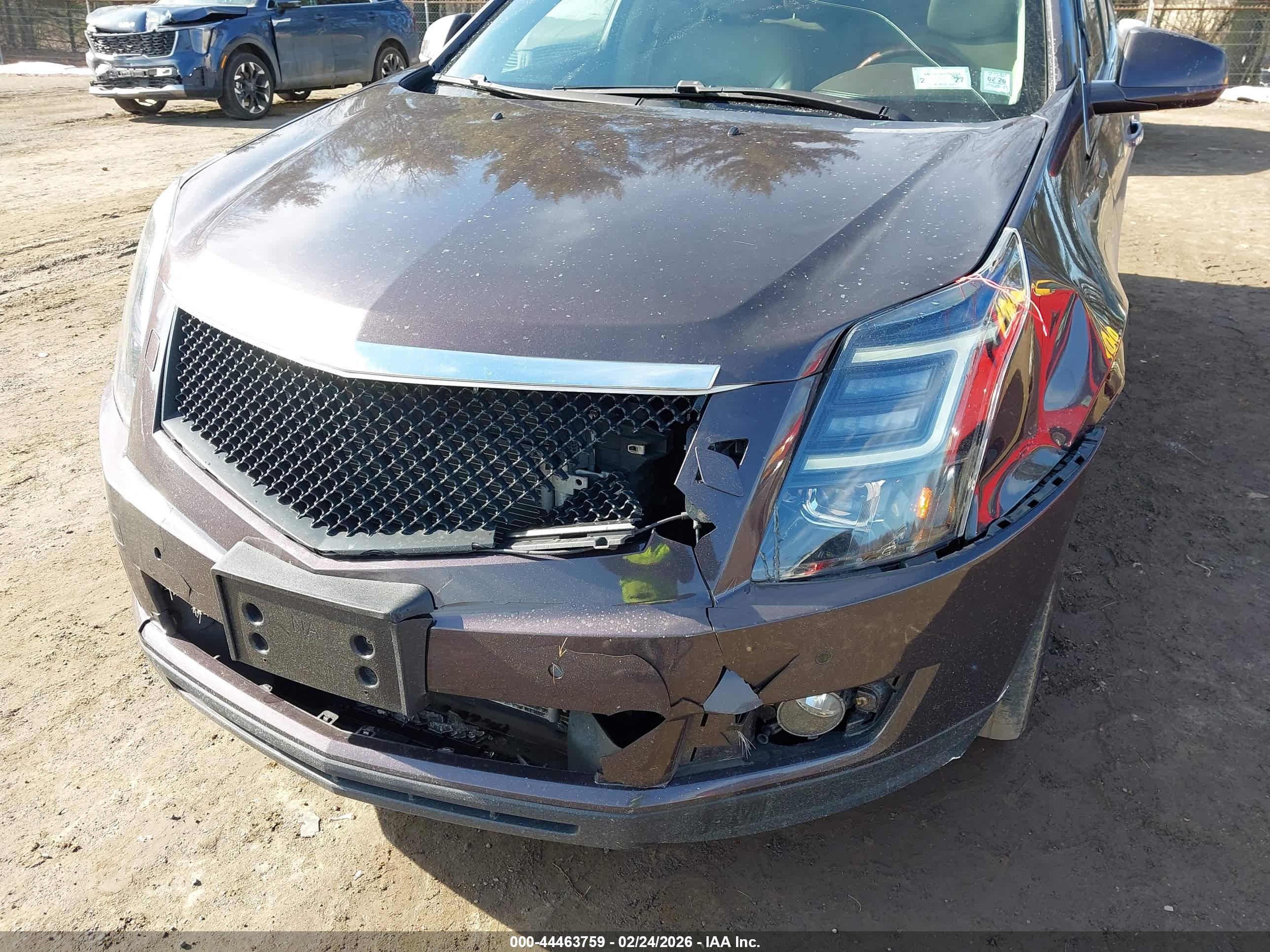 CADILLAC SRX image 6