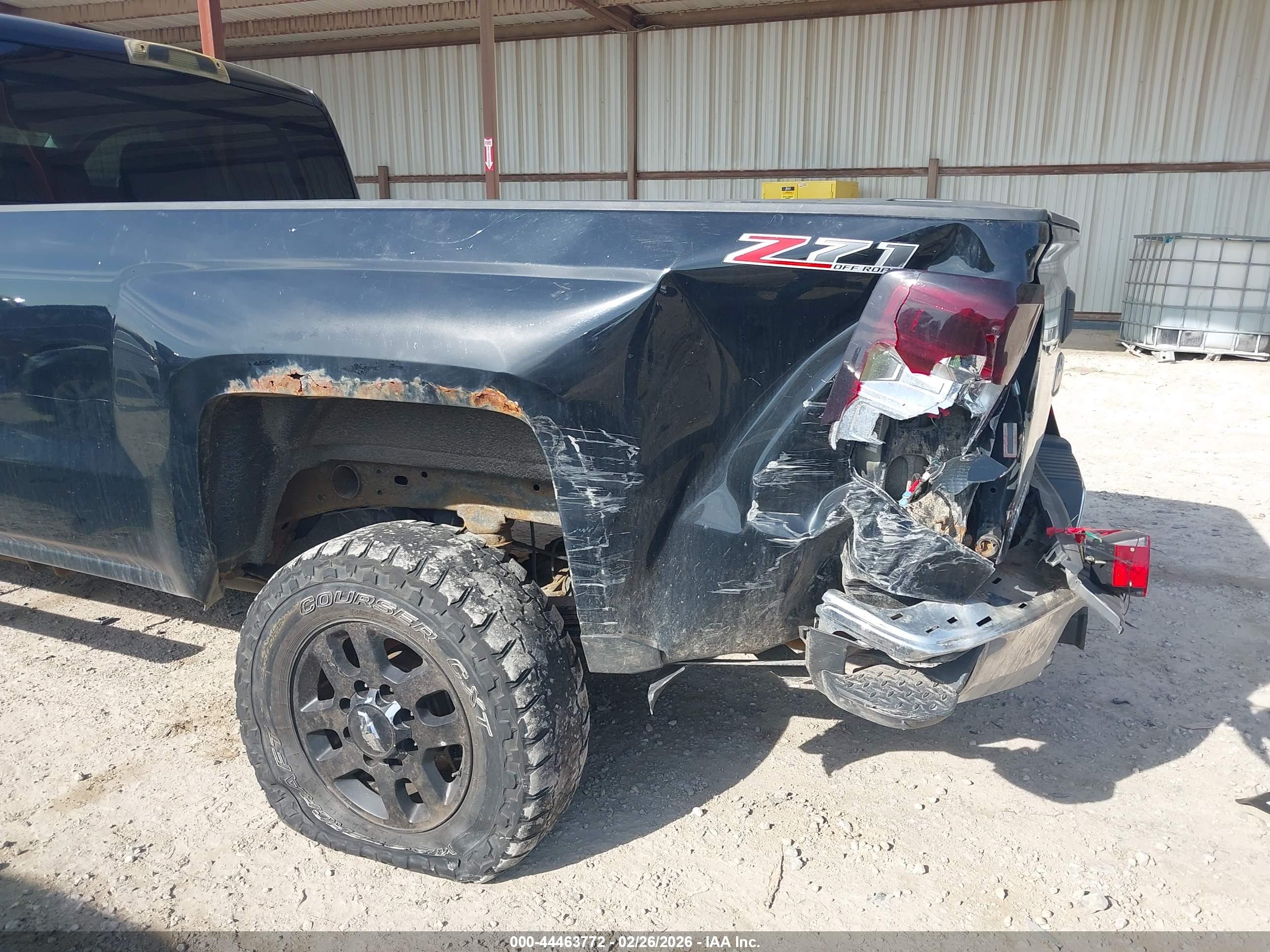 CHEVROLET SILVERADO image 6