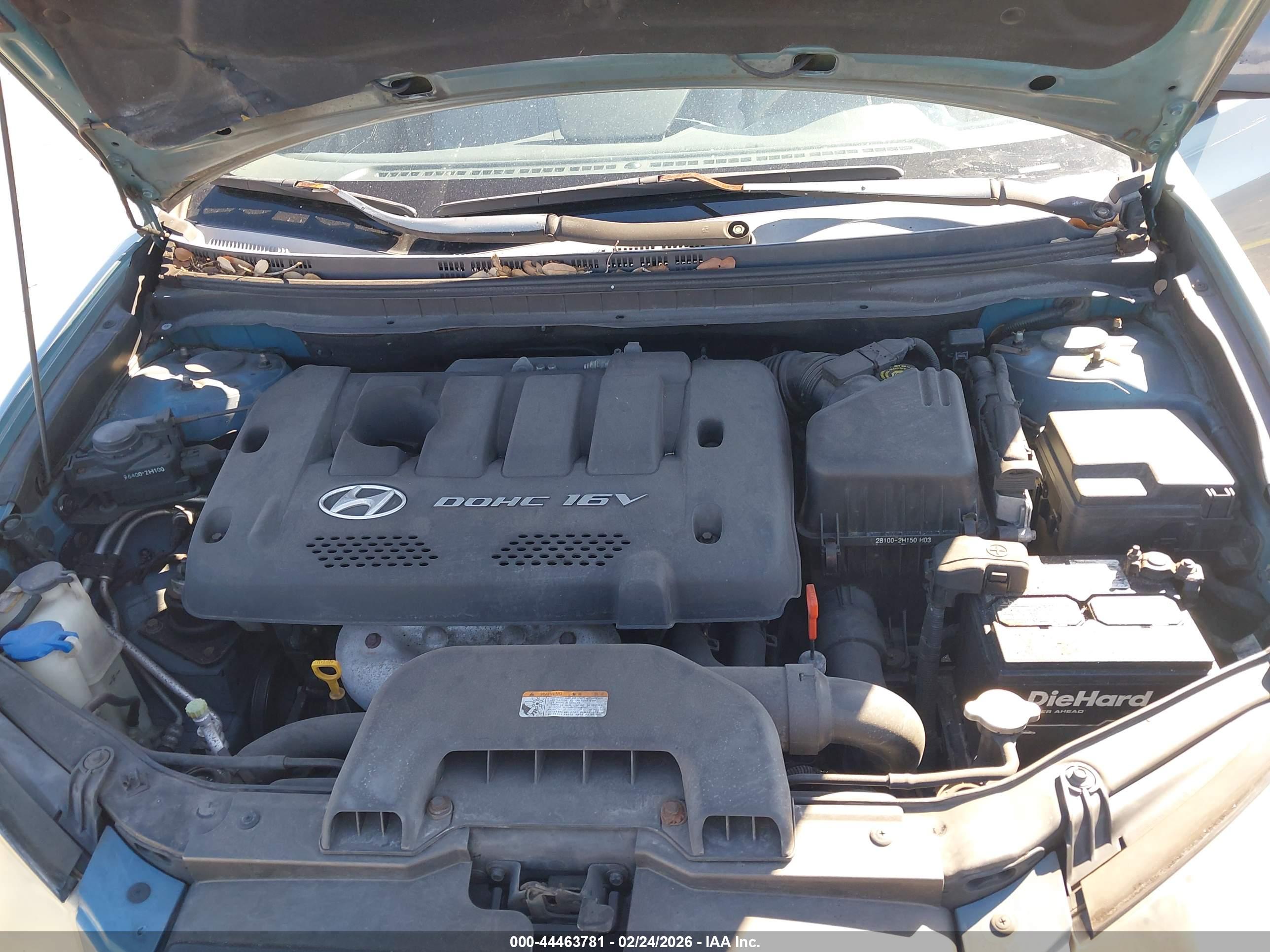 HYUNDAI ELANTRA image 10
