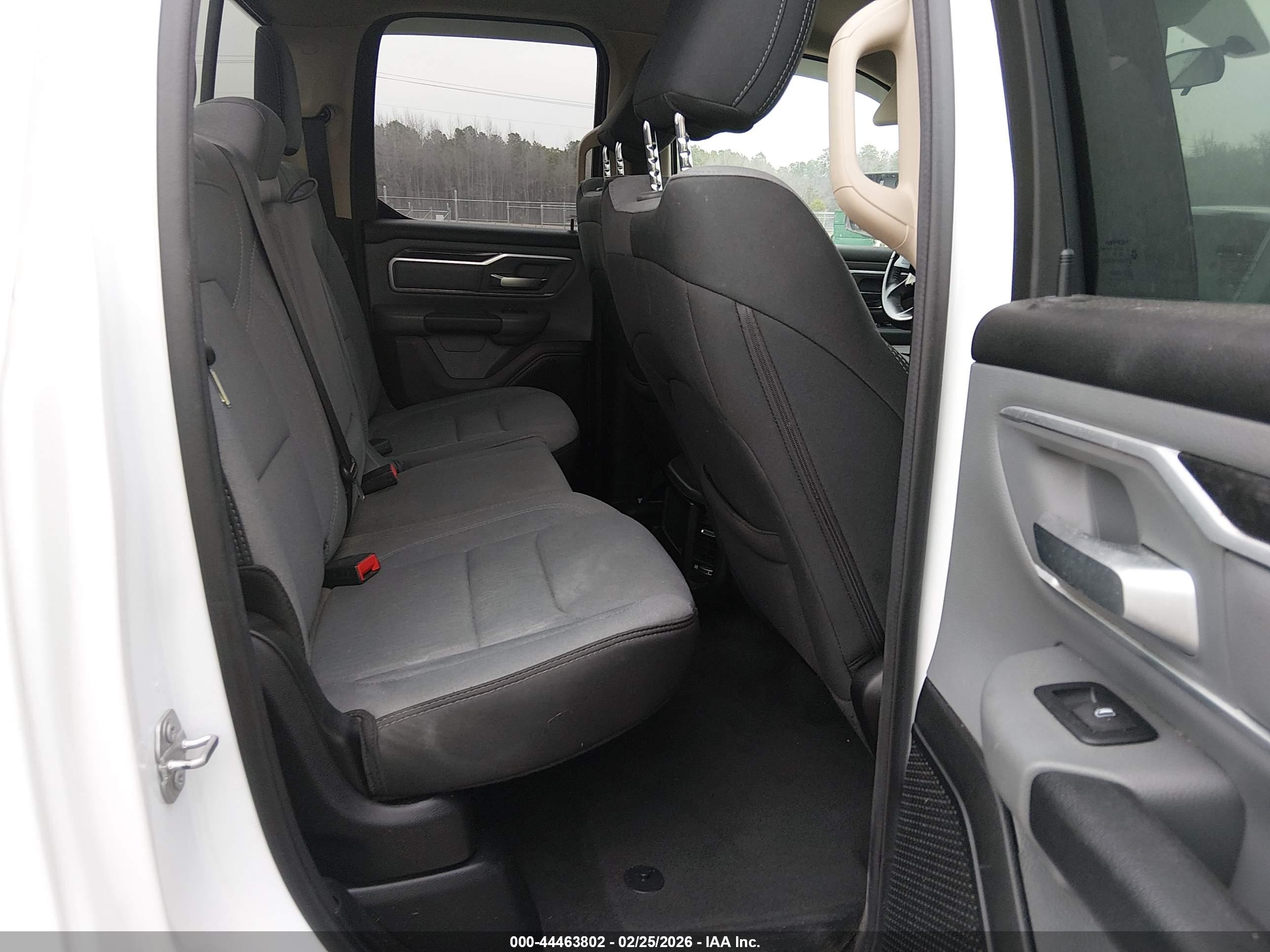 RAM 1500 image 8