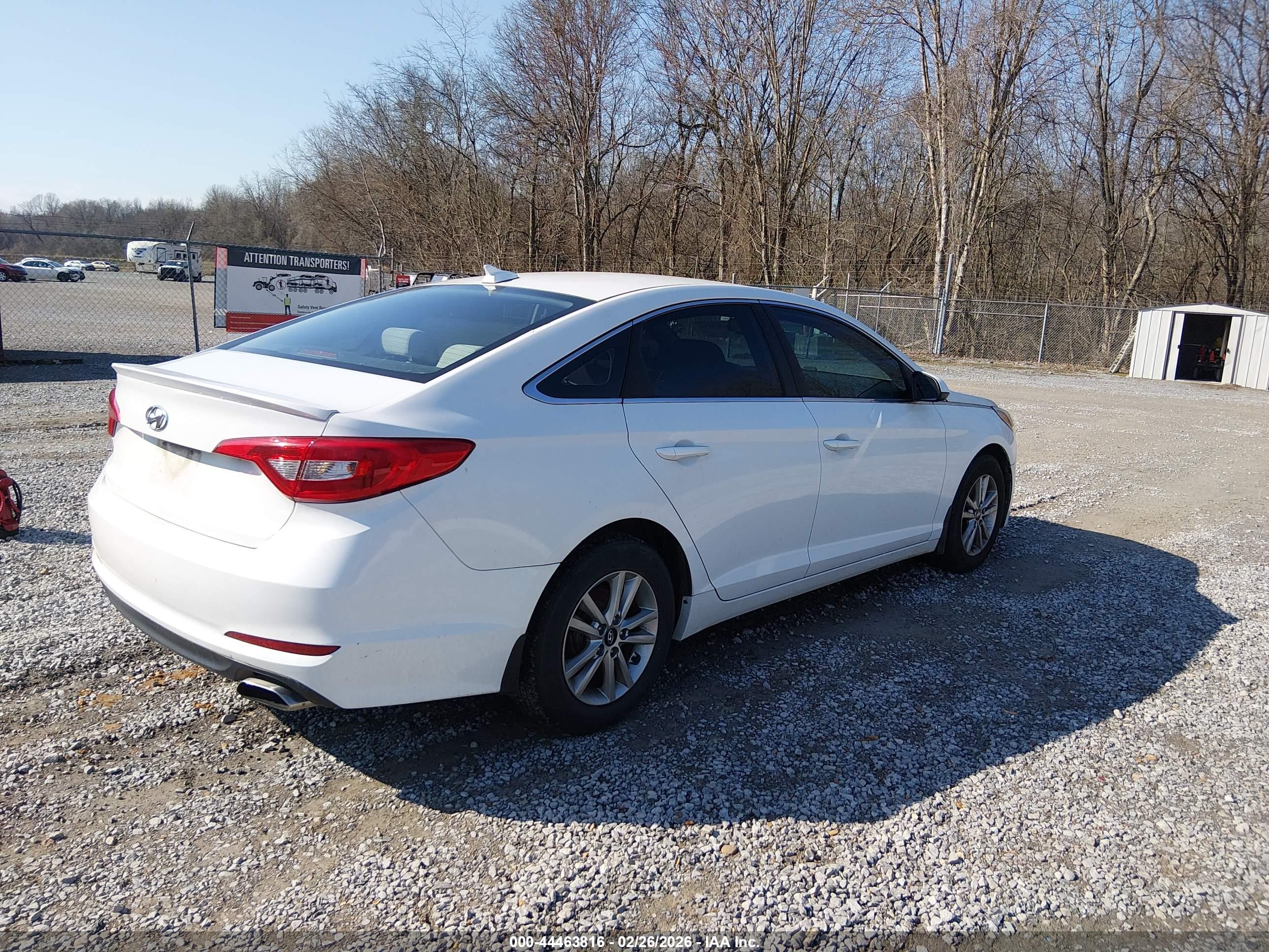 HYUNDAI SONATA image 4