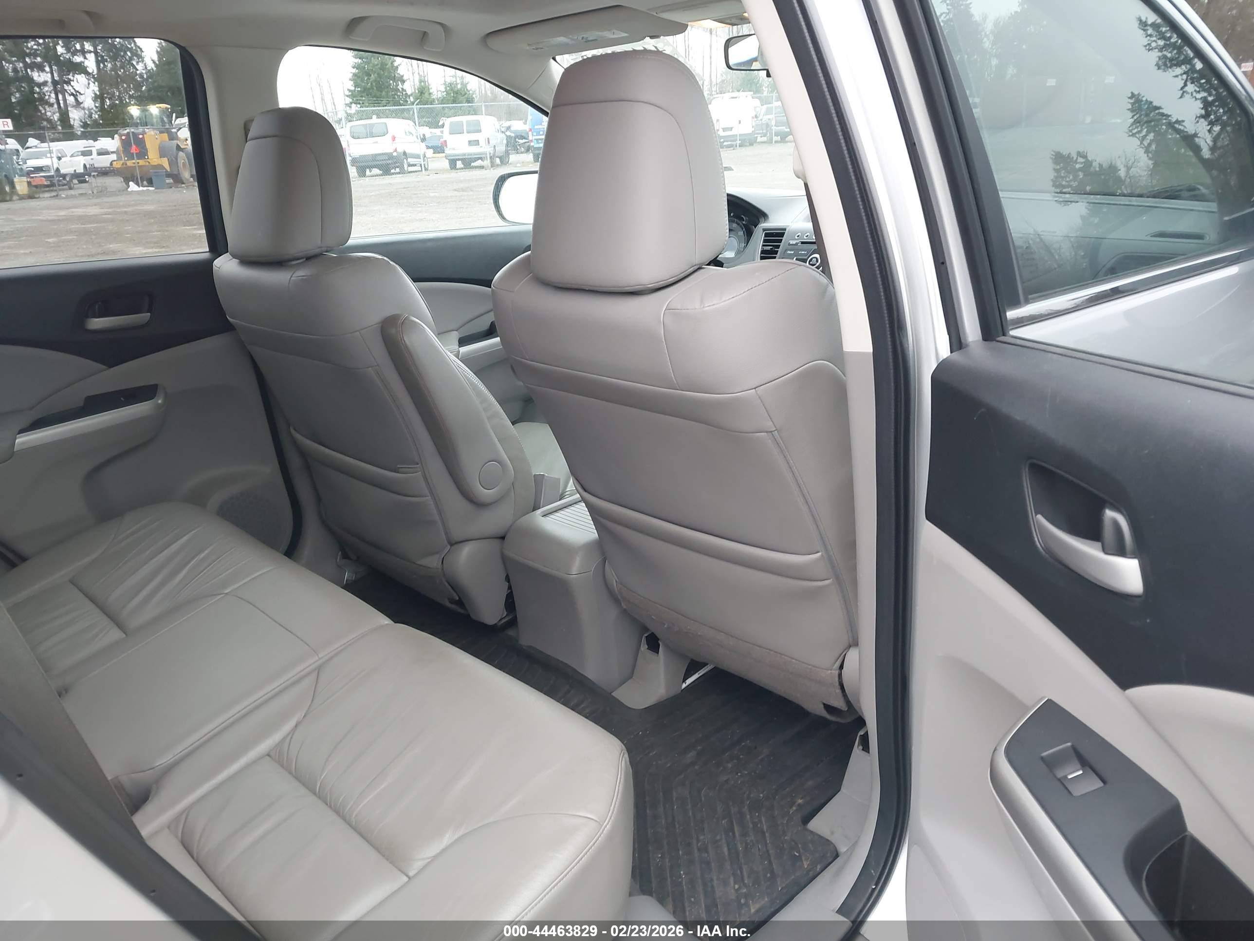 HONDA CR-V image 8