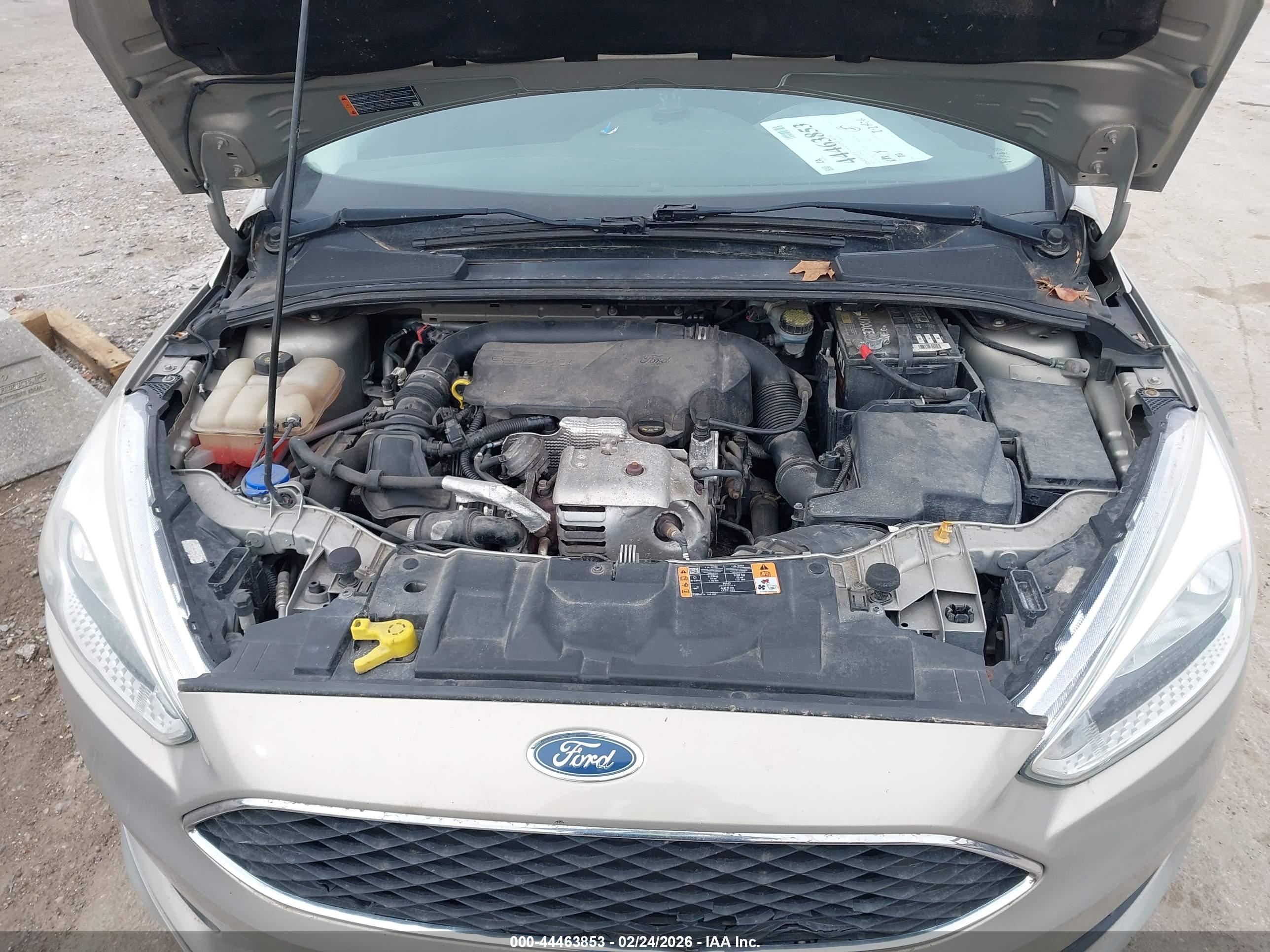 FORD FOCUS image 10