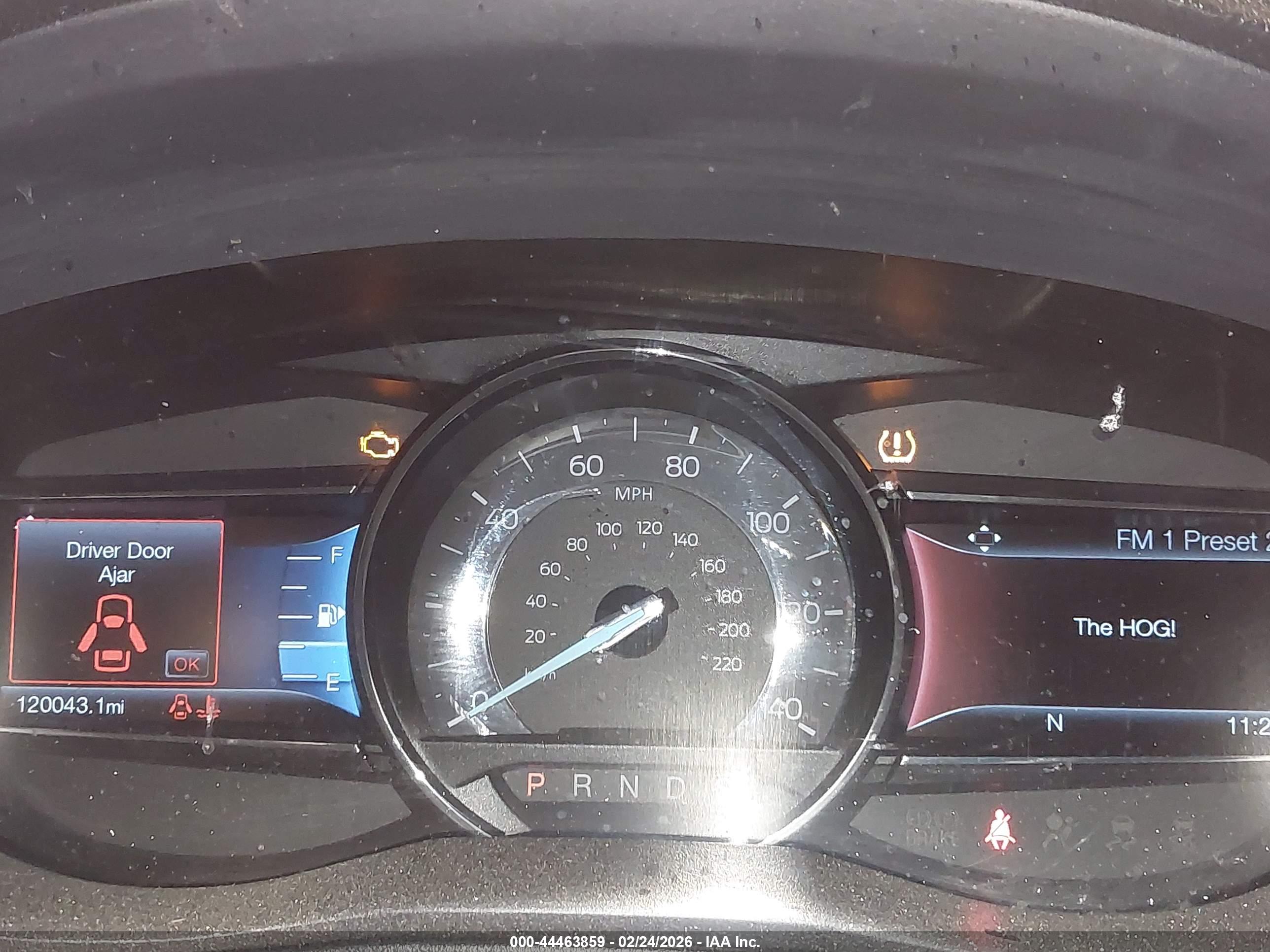 FORD EXPLORER image 7