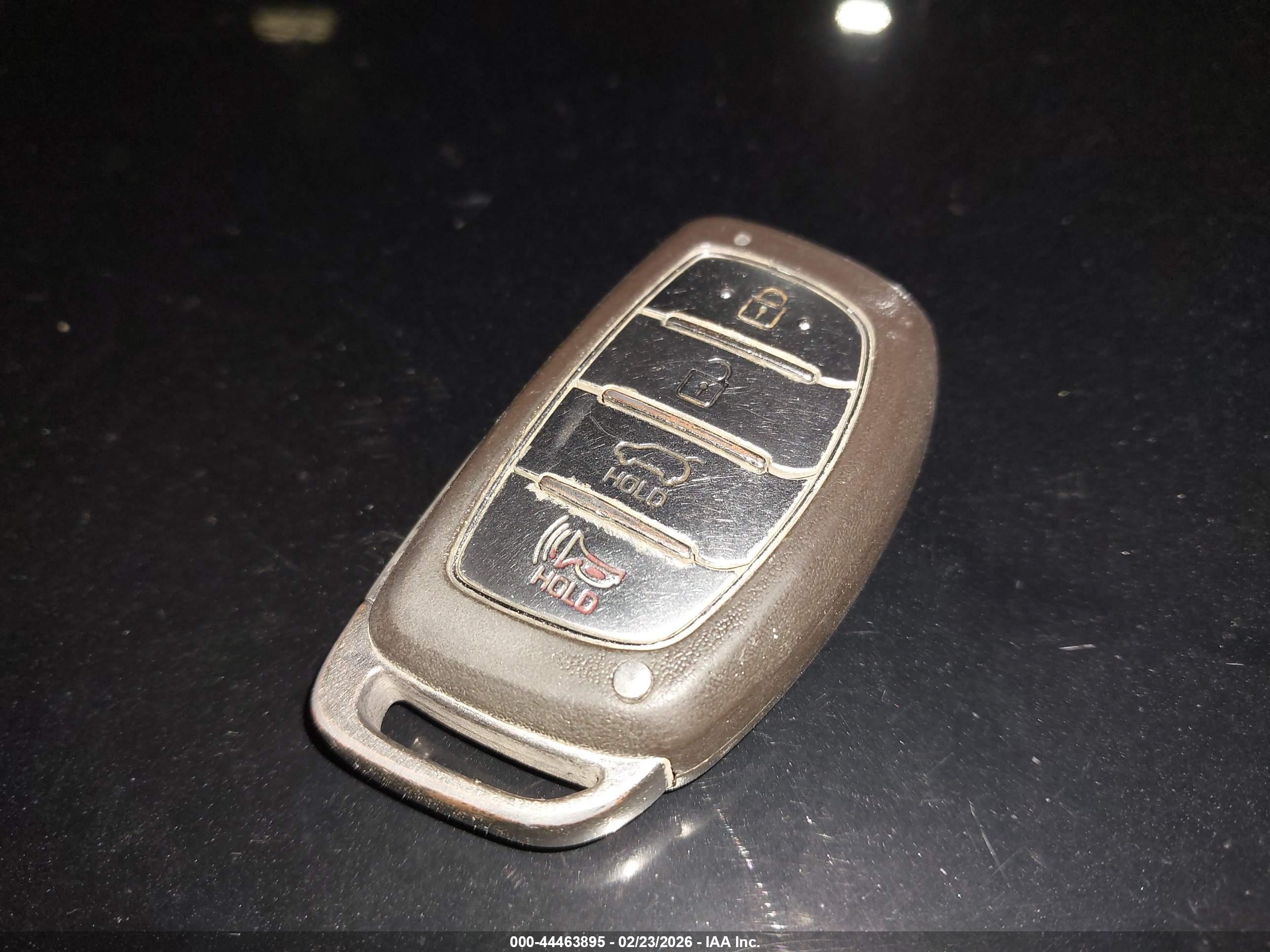 HYUNDAI IONIQ image 11
