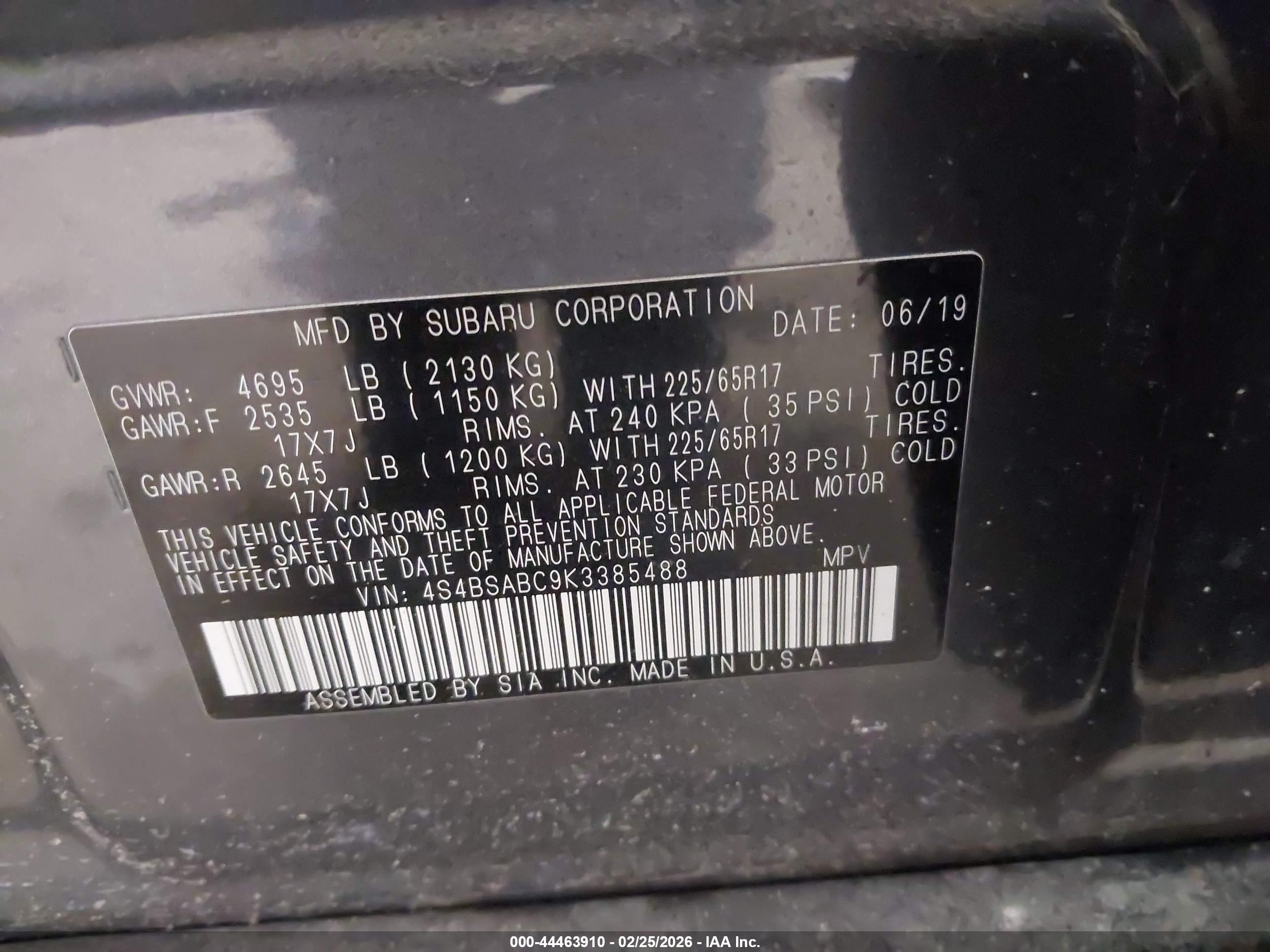 SUBARU OUTBACK image 9