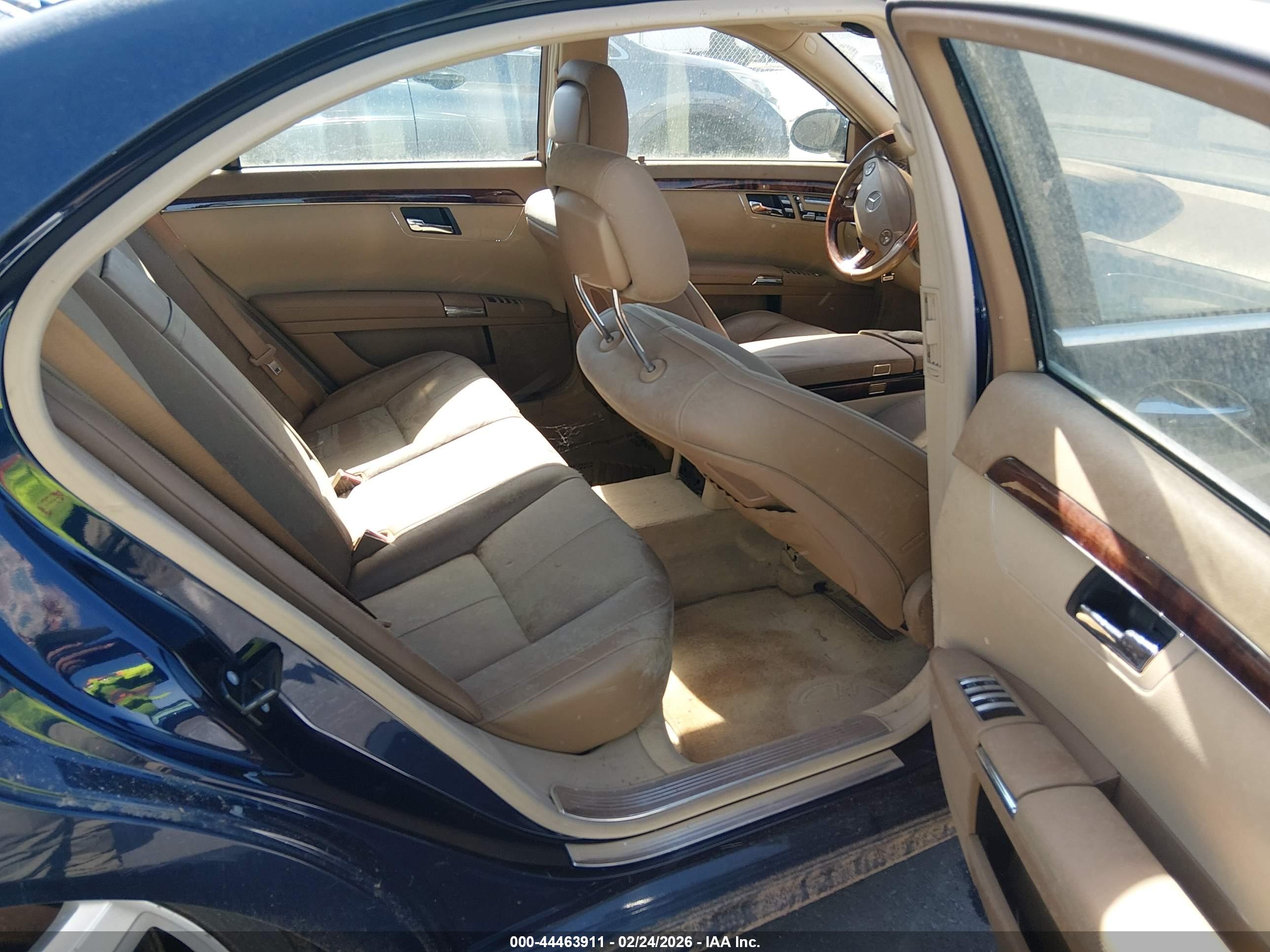 MERCEDES-BENZ S image 8