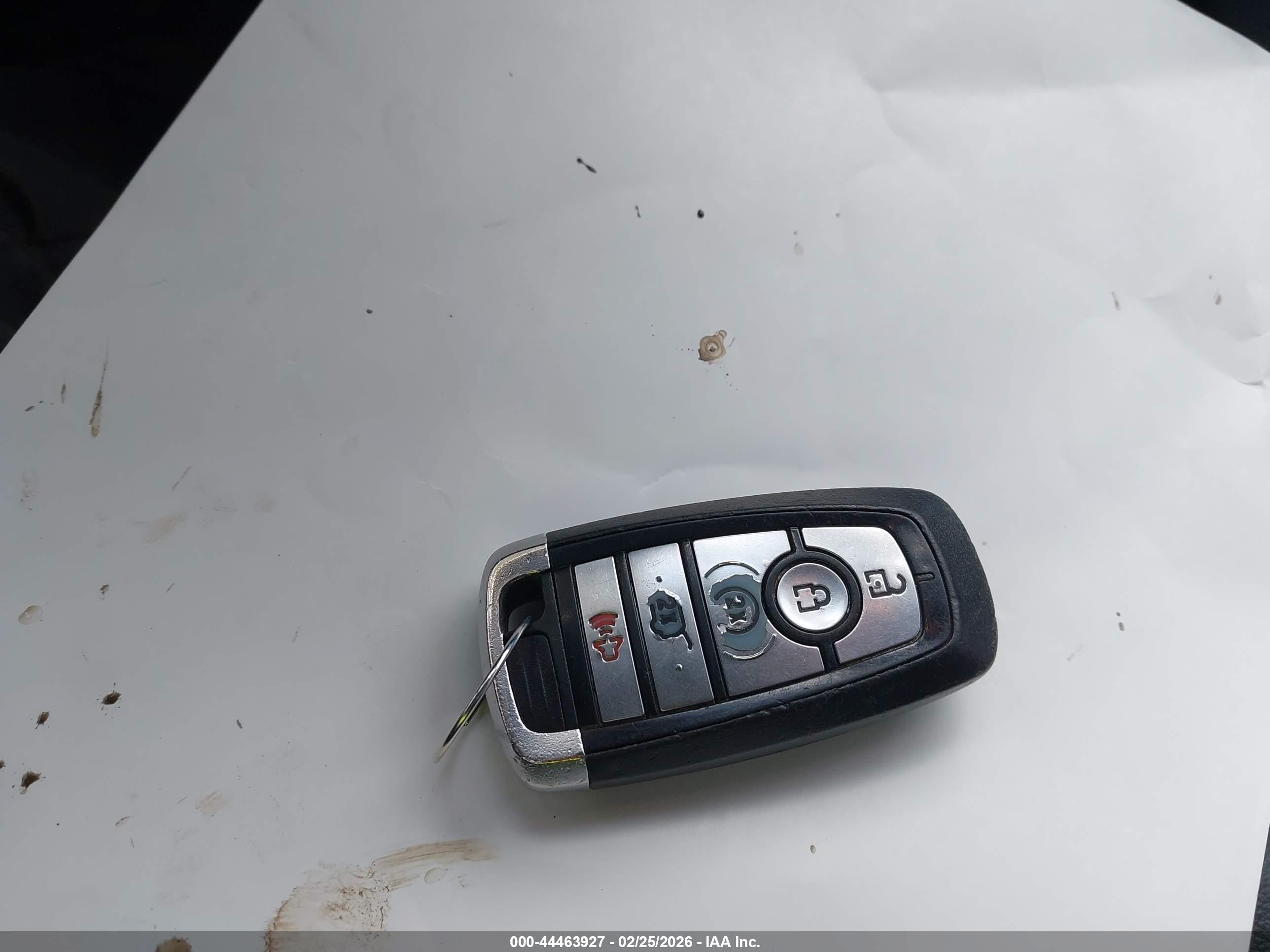 FORD EXPLORER image 11
