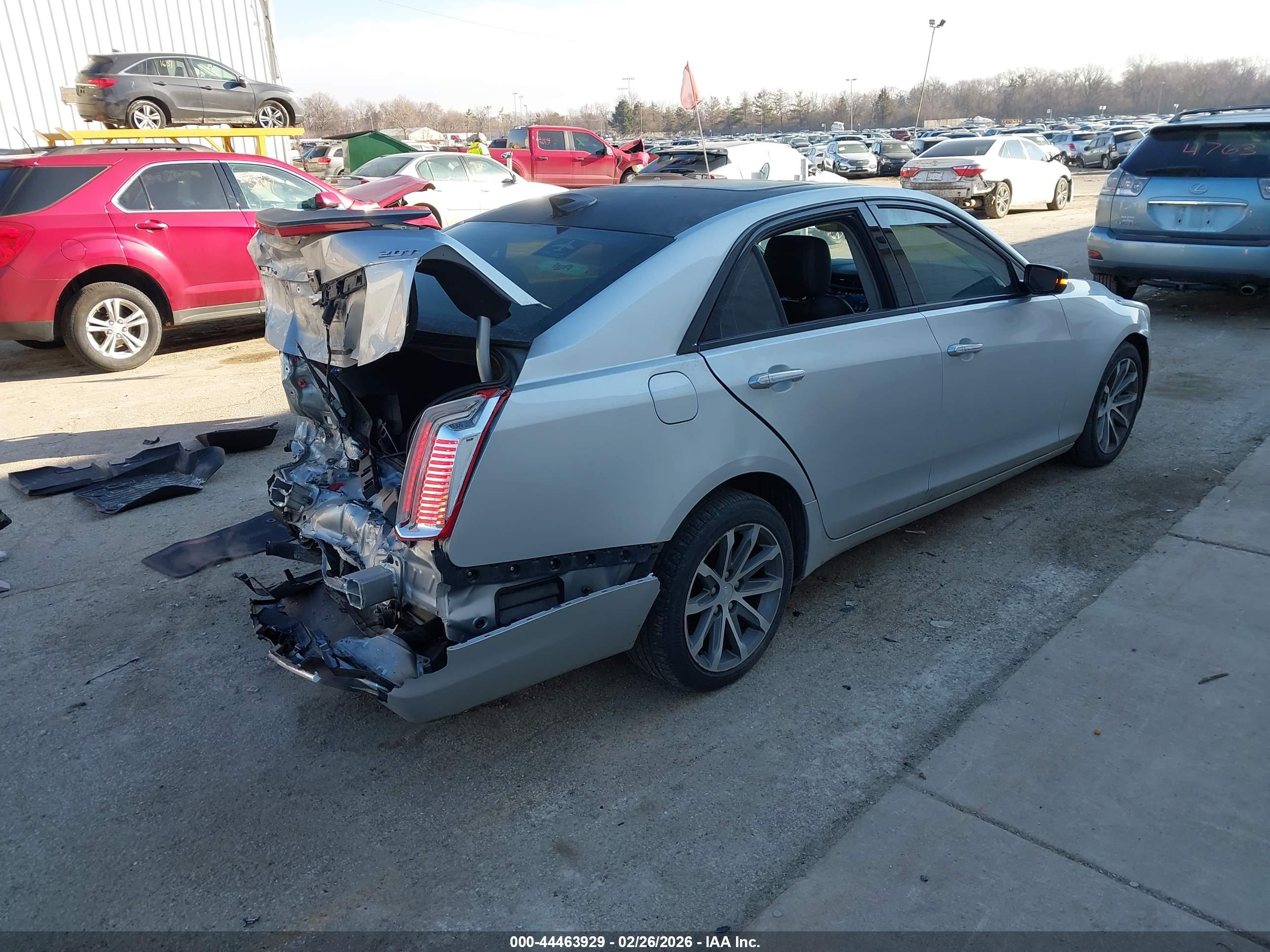 CADILLAC CTS image 4