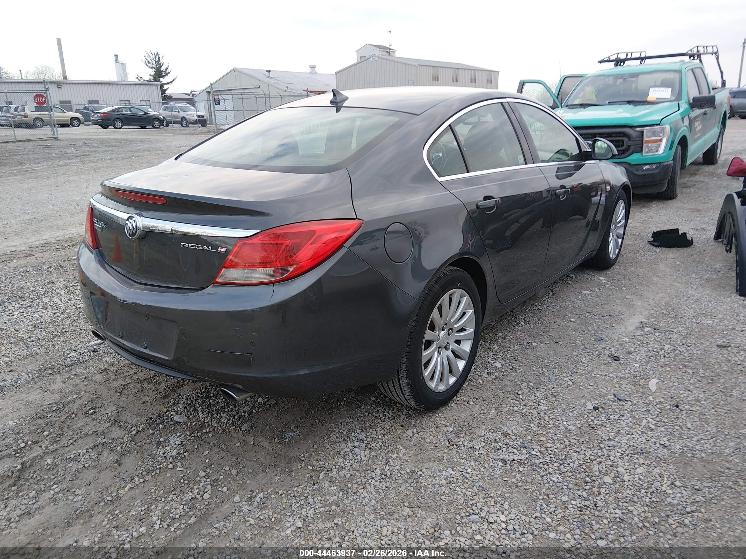 BUICK REGAL image 4