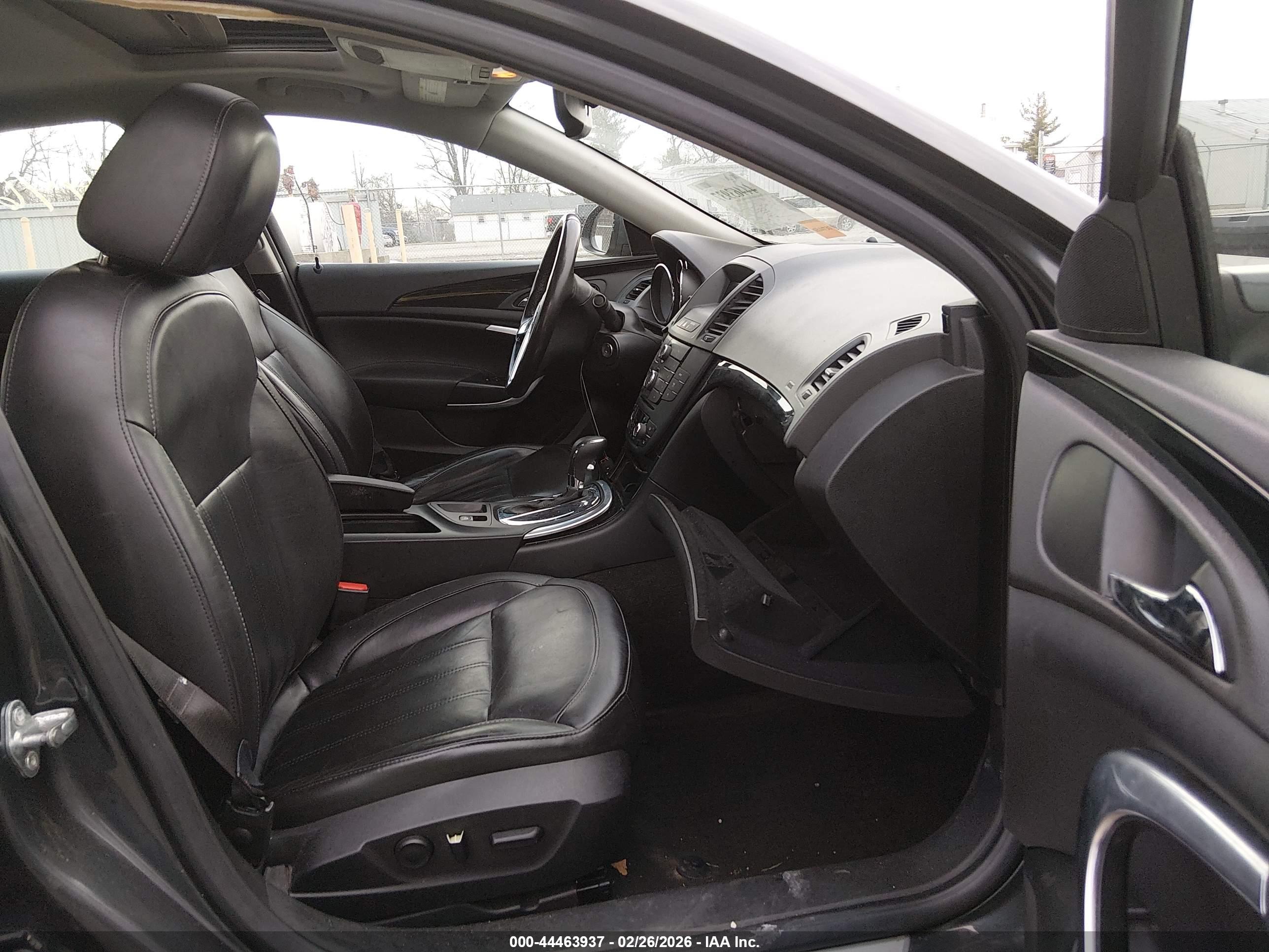 BUICK REGAL image 5