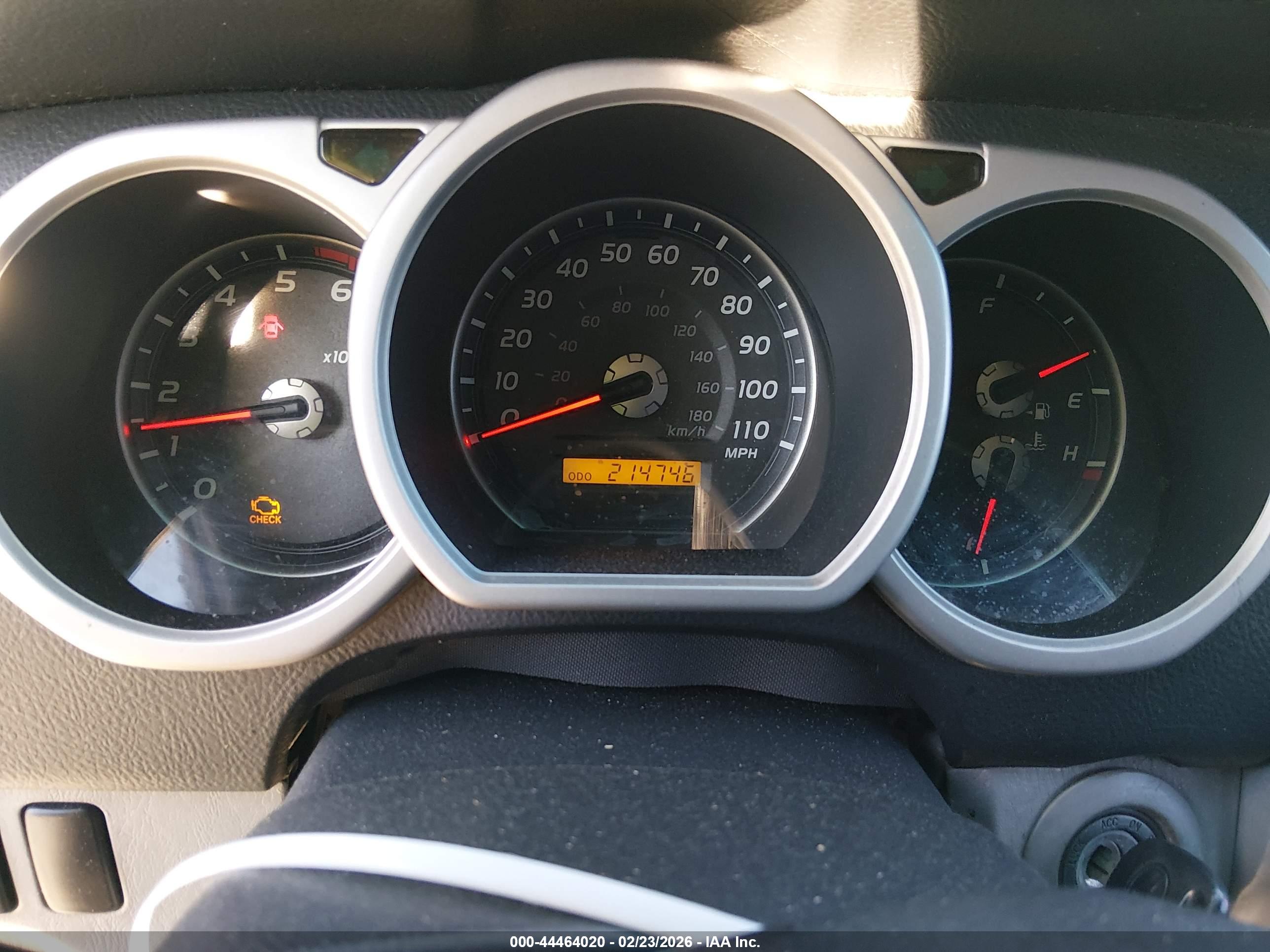 TOYOTA 4RUNNER image 7