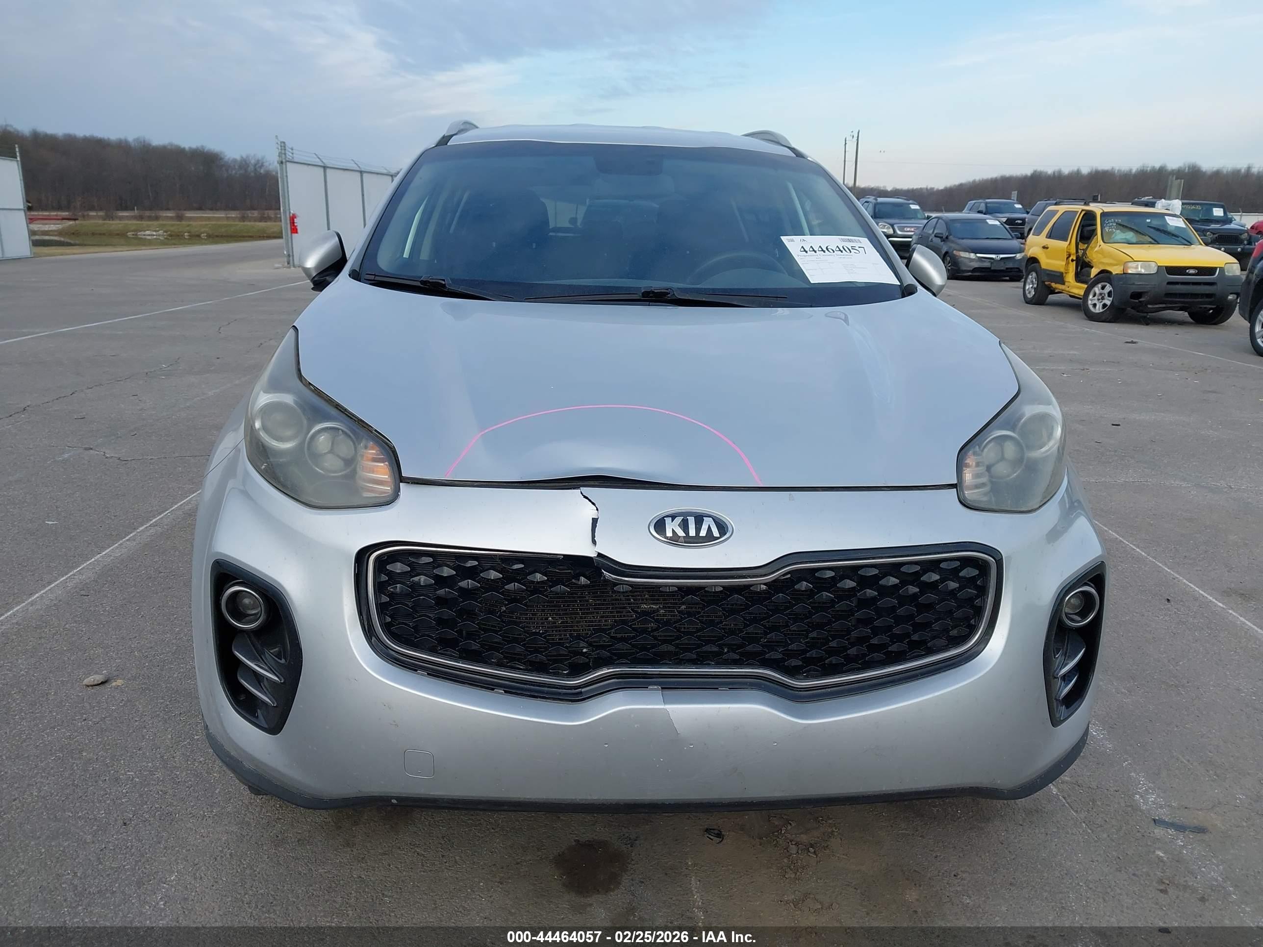 KIA SPORTAGE image 6