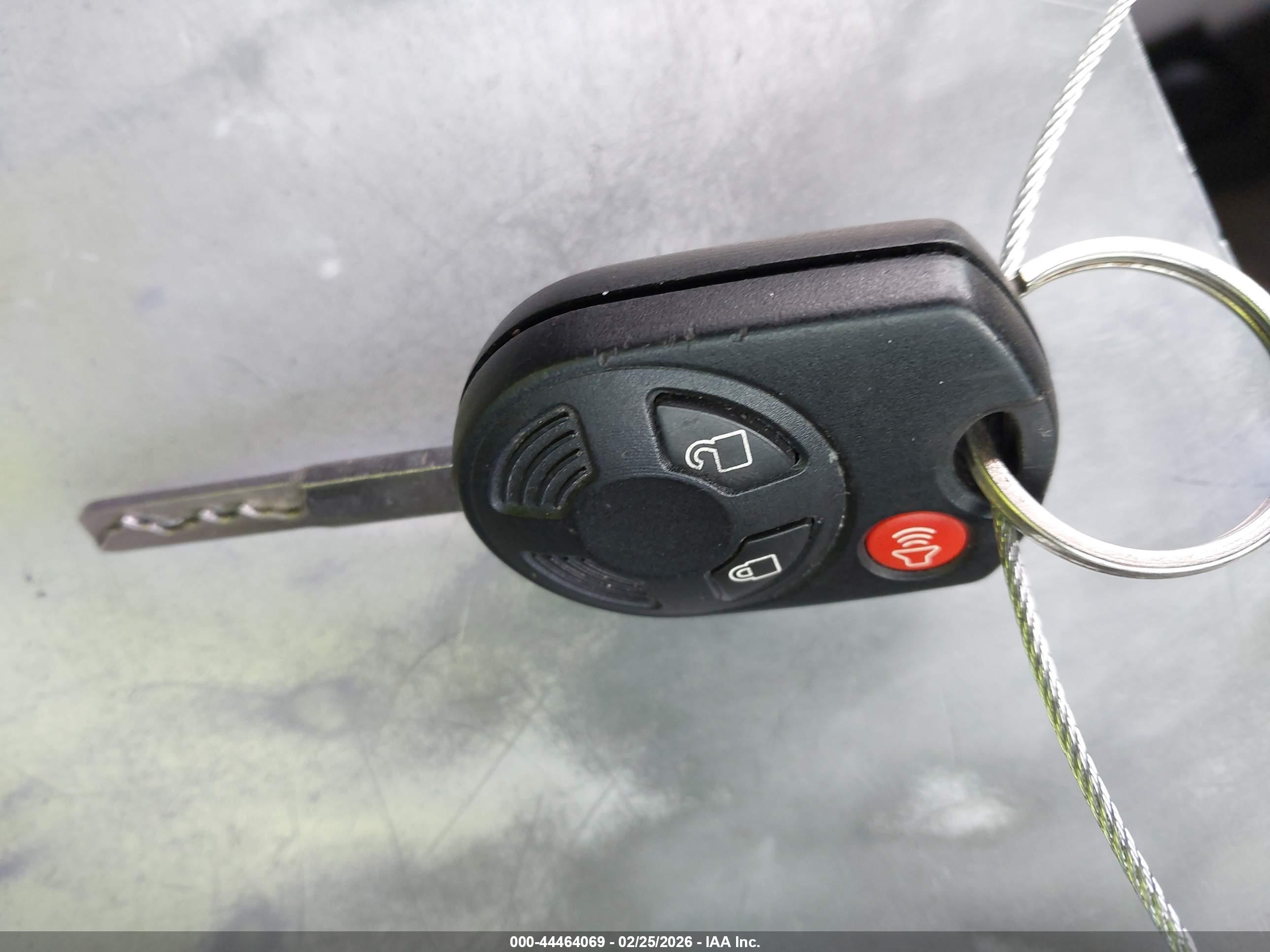 FORD ESCAPE image 11