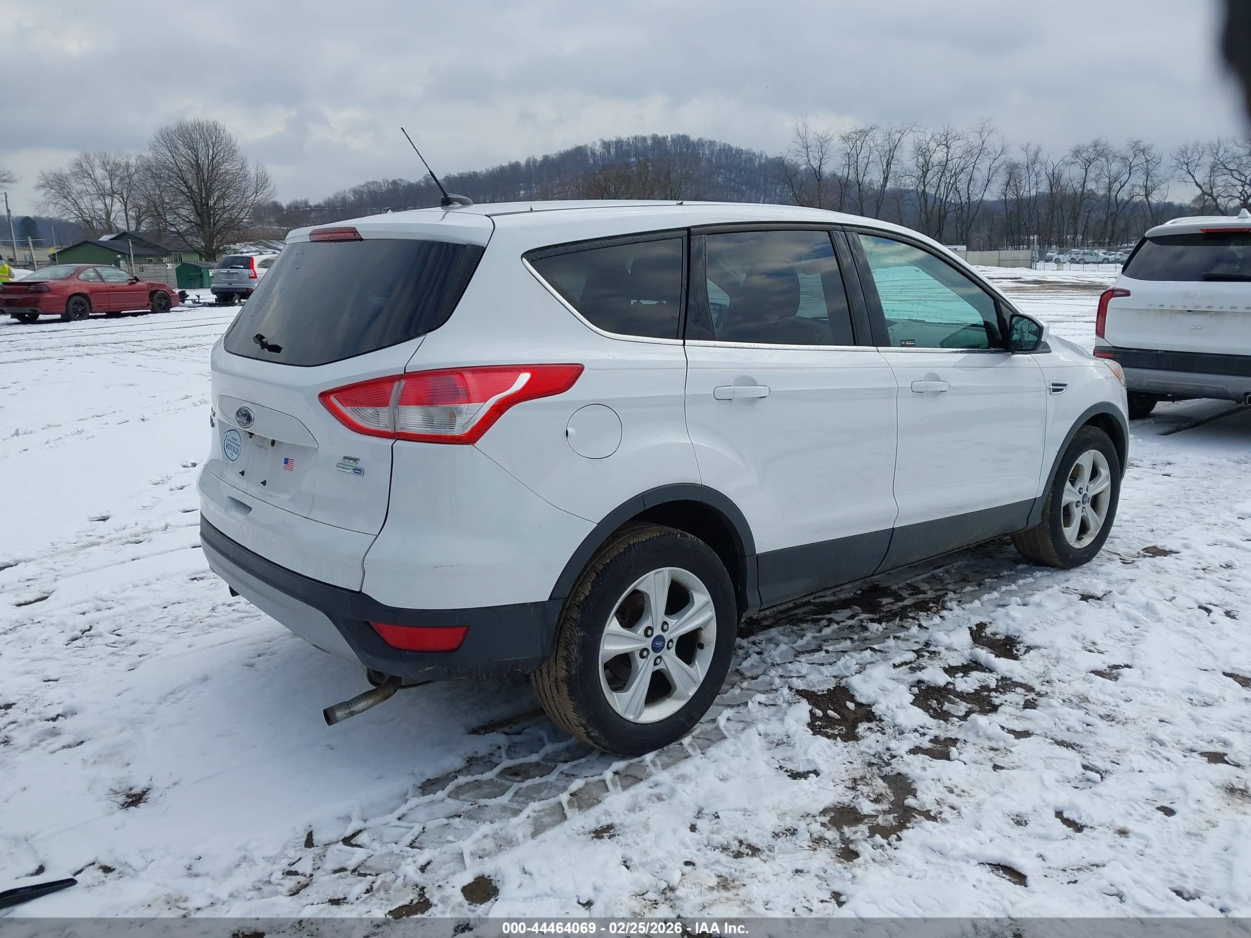 FORD ESCAPE image 4