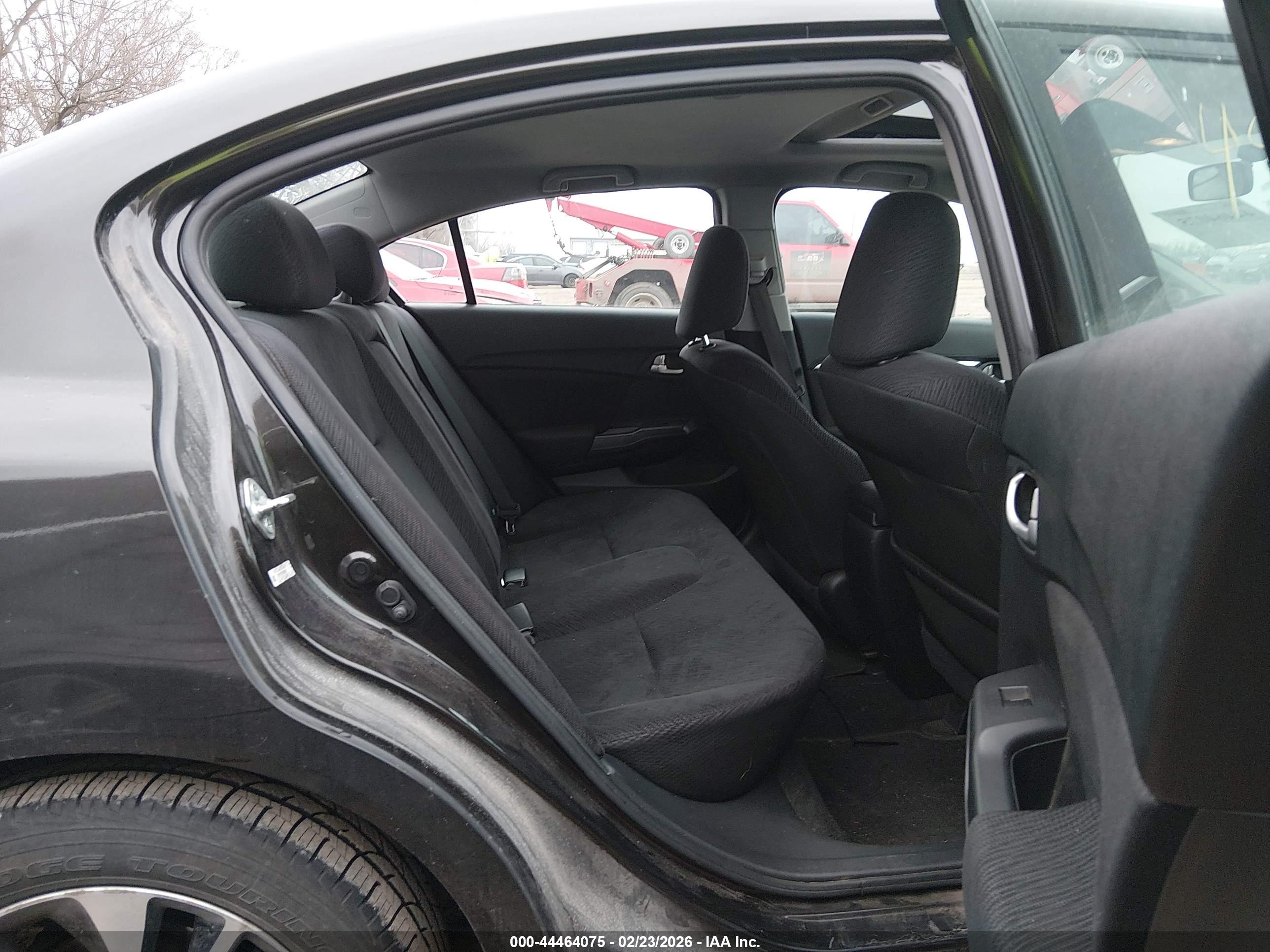HONDA CIVIC image 8