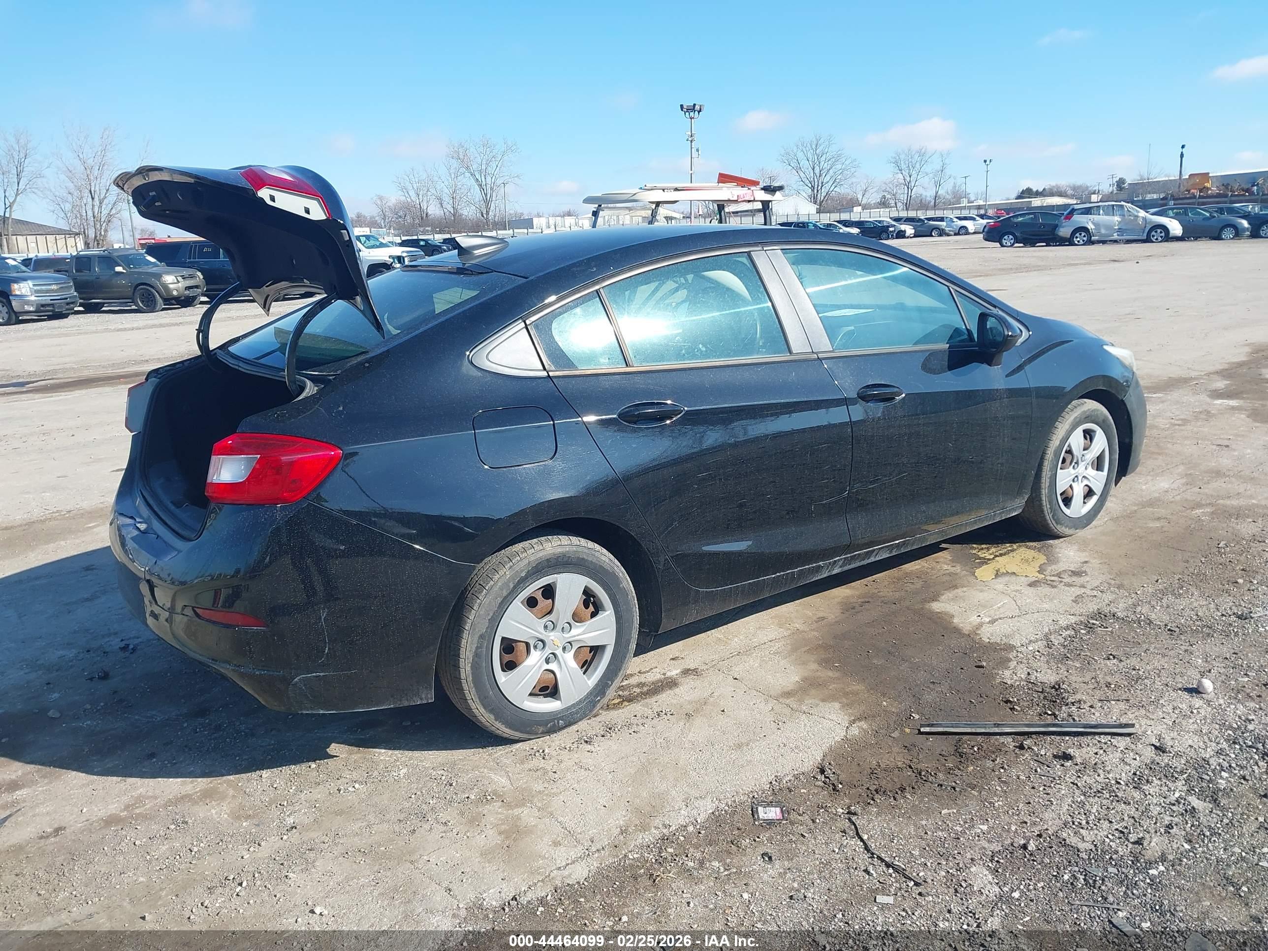 CHEVROLET CRUZE image 4