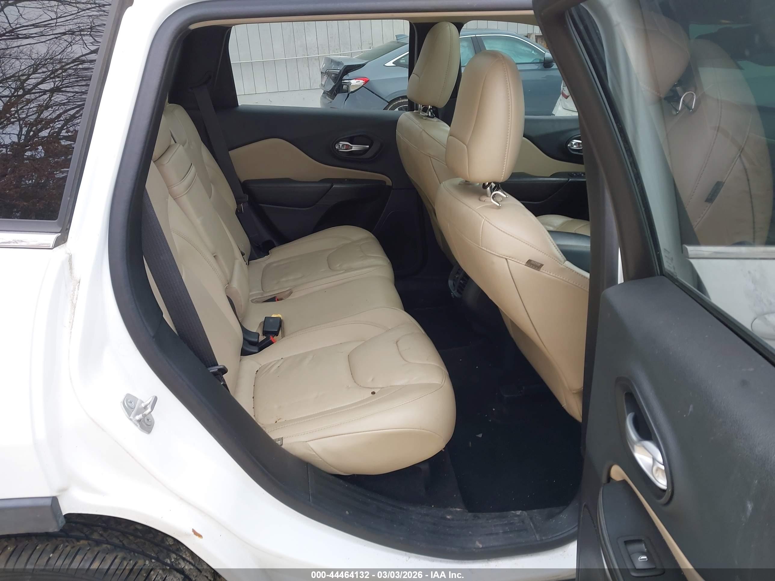JEEP CHEROKEE image 8