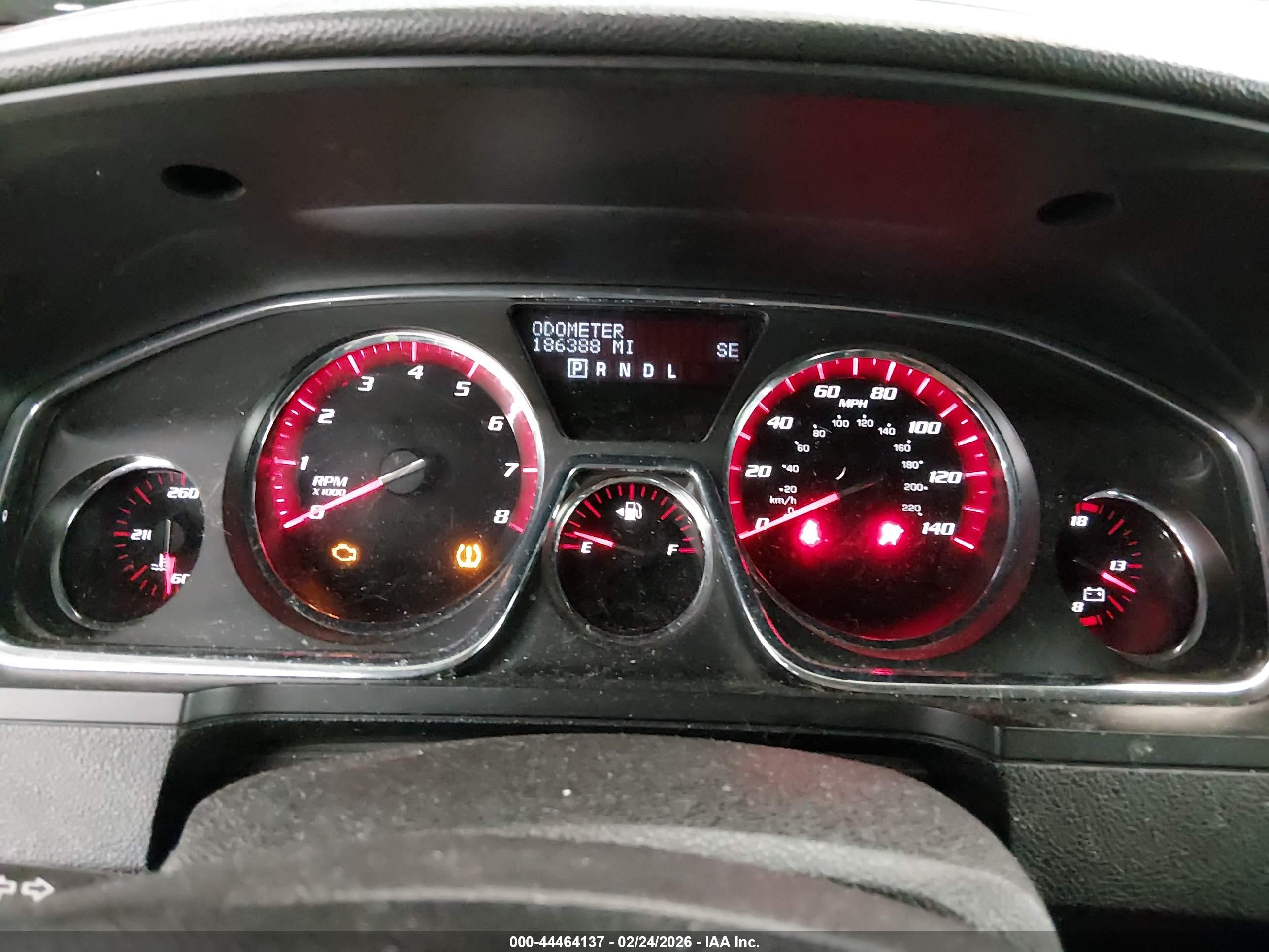 GMC ACADIA image 7