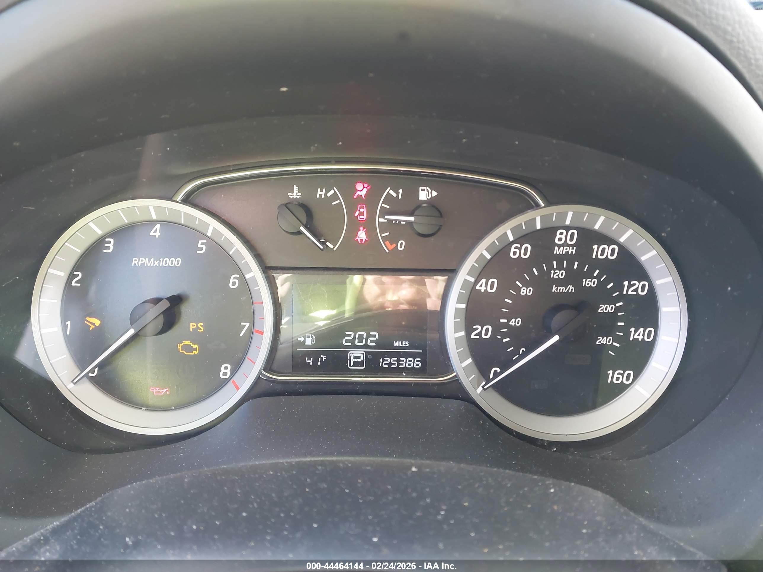 NISSAN SENTRA image 7